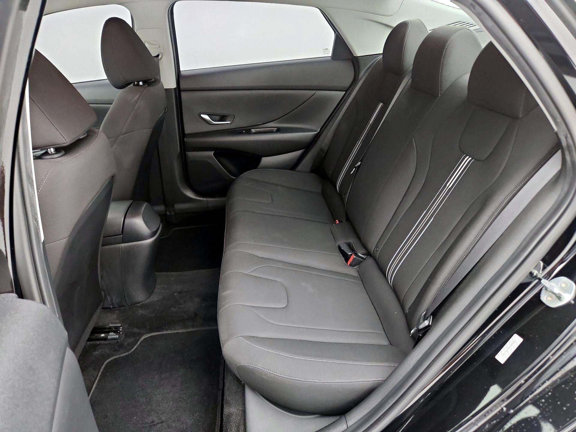Thumbnail: 2023 Hyundai Elantra - 19