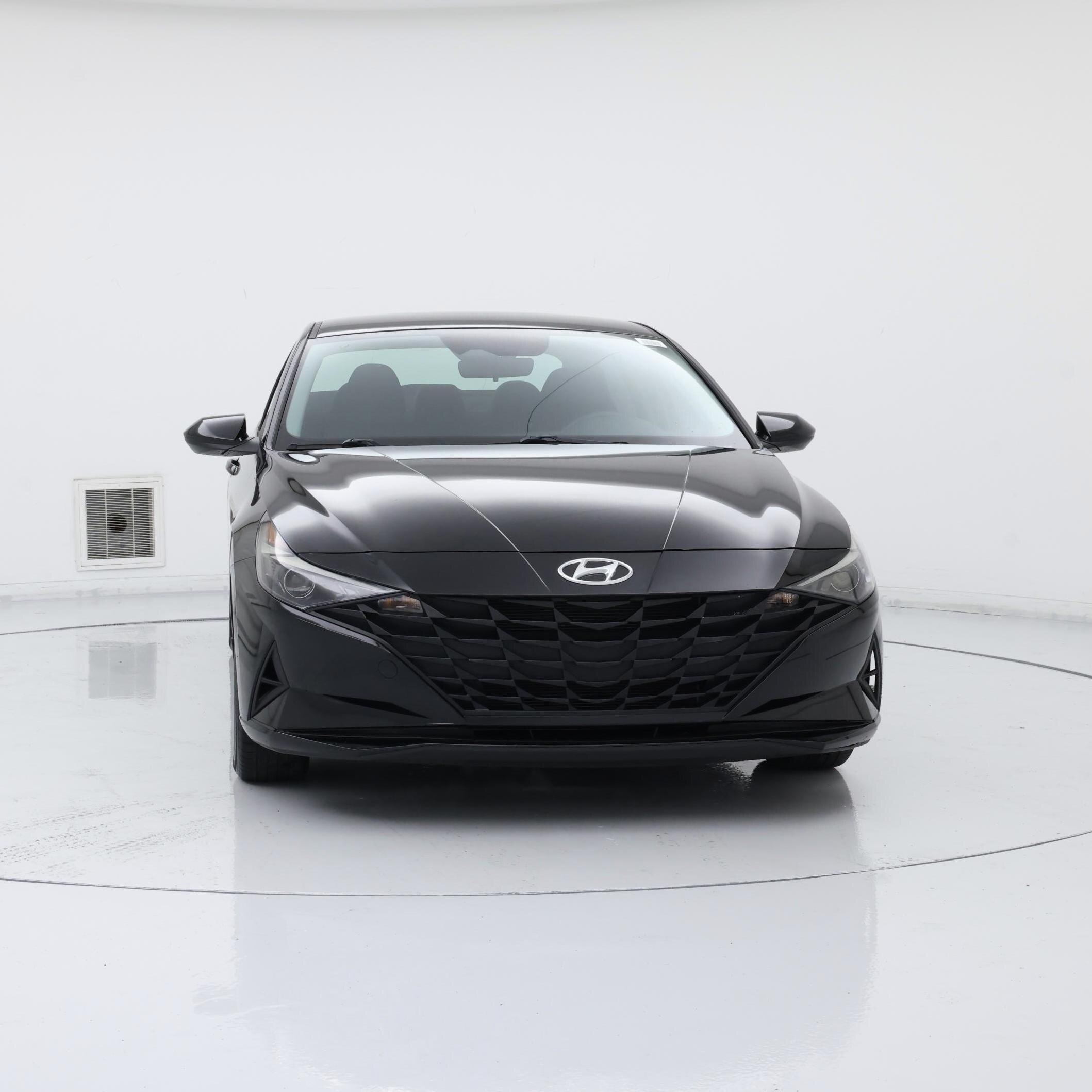 Thumbnail: 2023 Hyundai Elantra - 5