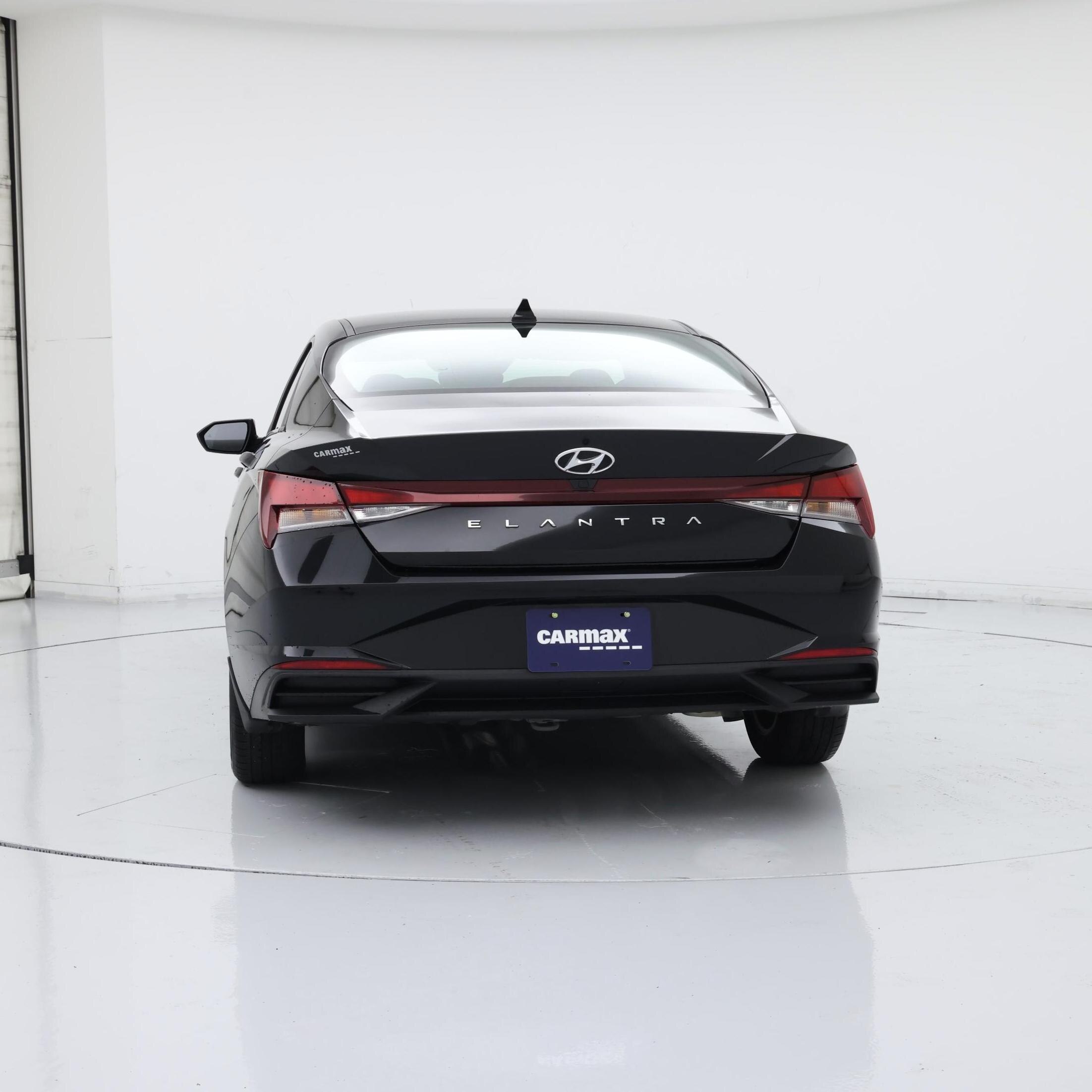 Thumbnail: 2023 Hyundai Elantra - 6
