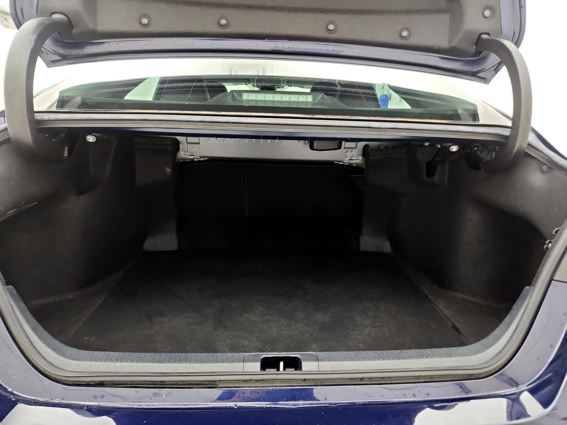 Thumbnail: 2022 Toyota Camry - 20