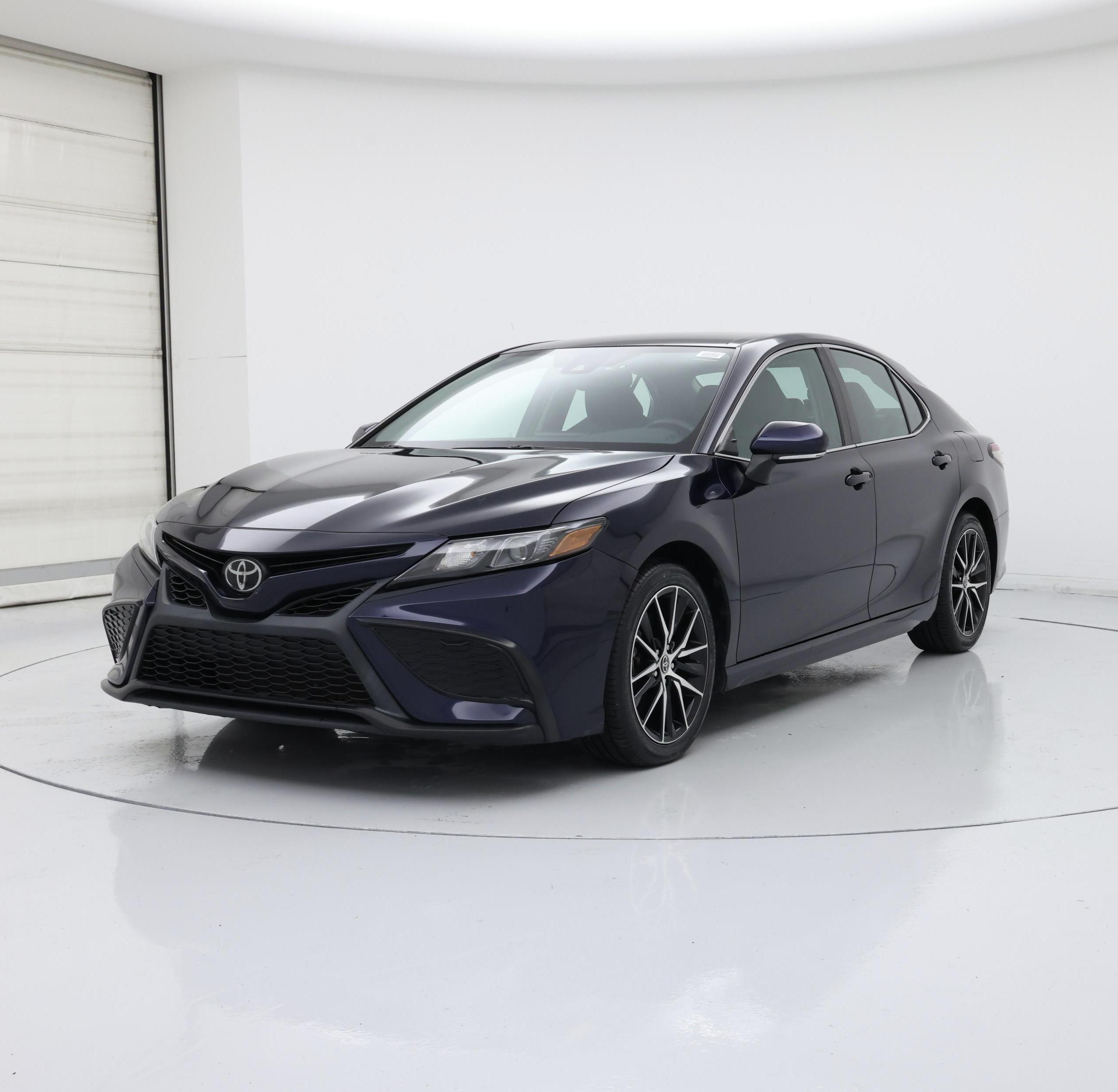 Thumbnail: 2022 Toyota Camry - 4