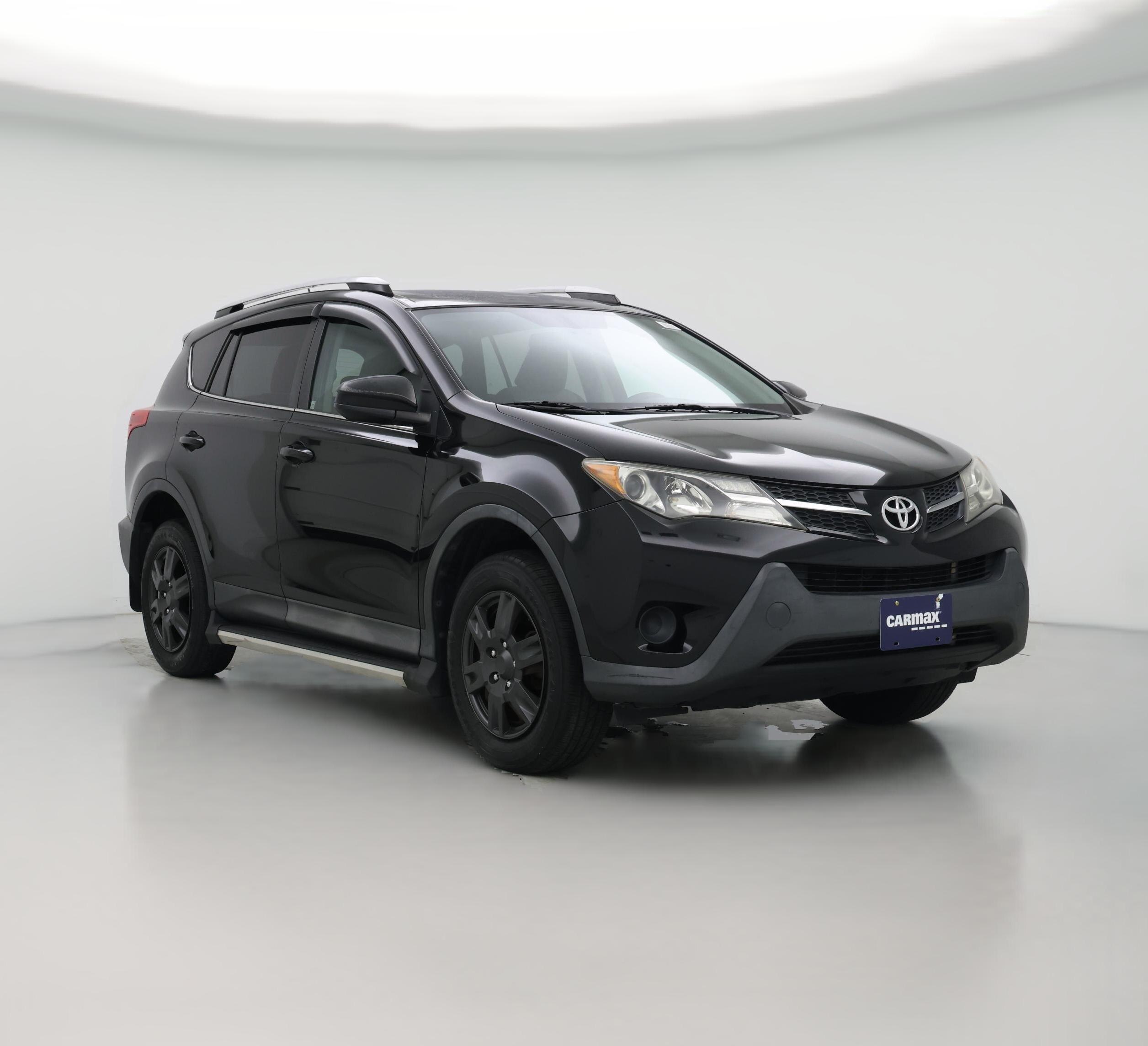 Thumbnail: 2015 Toyota RAV4 - 1
