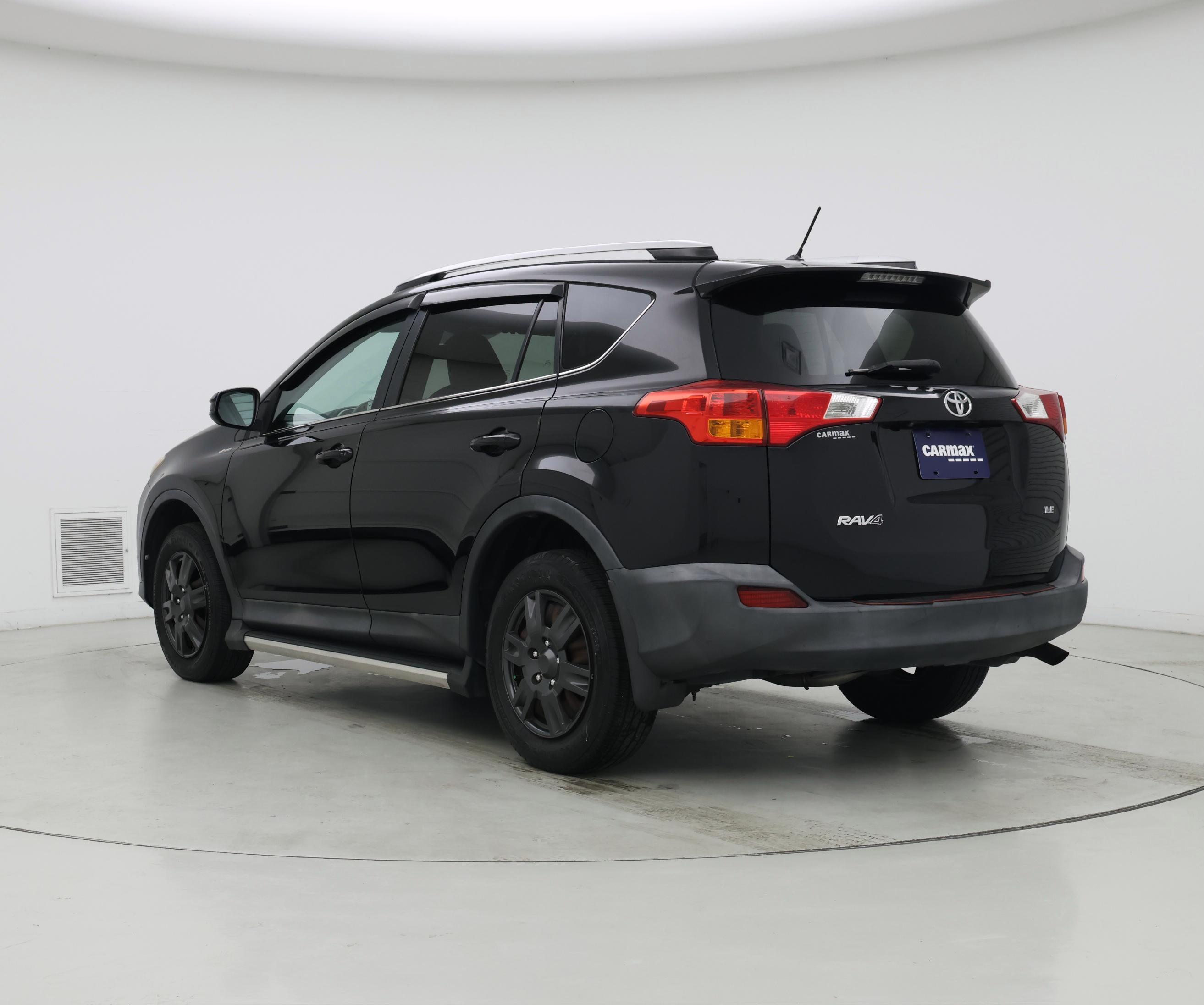 Thumbnail: 2015 Toyota RAV4 - 2