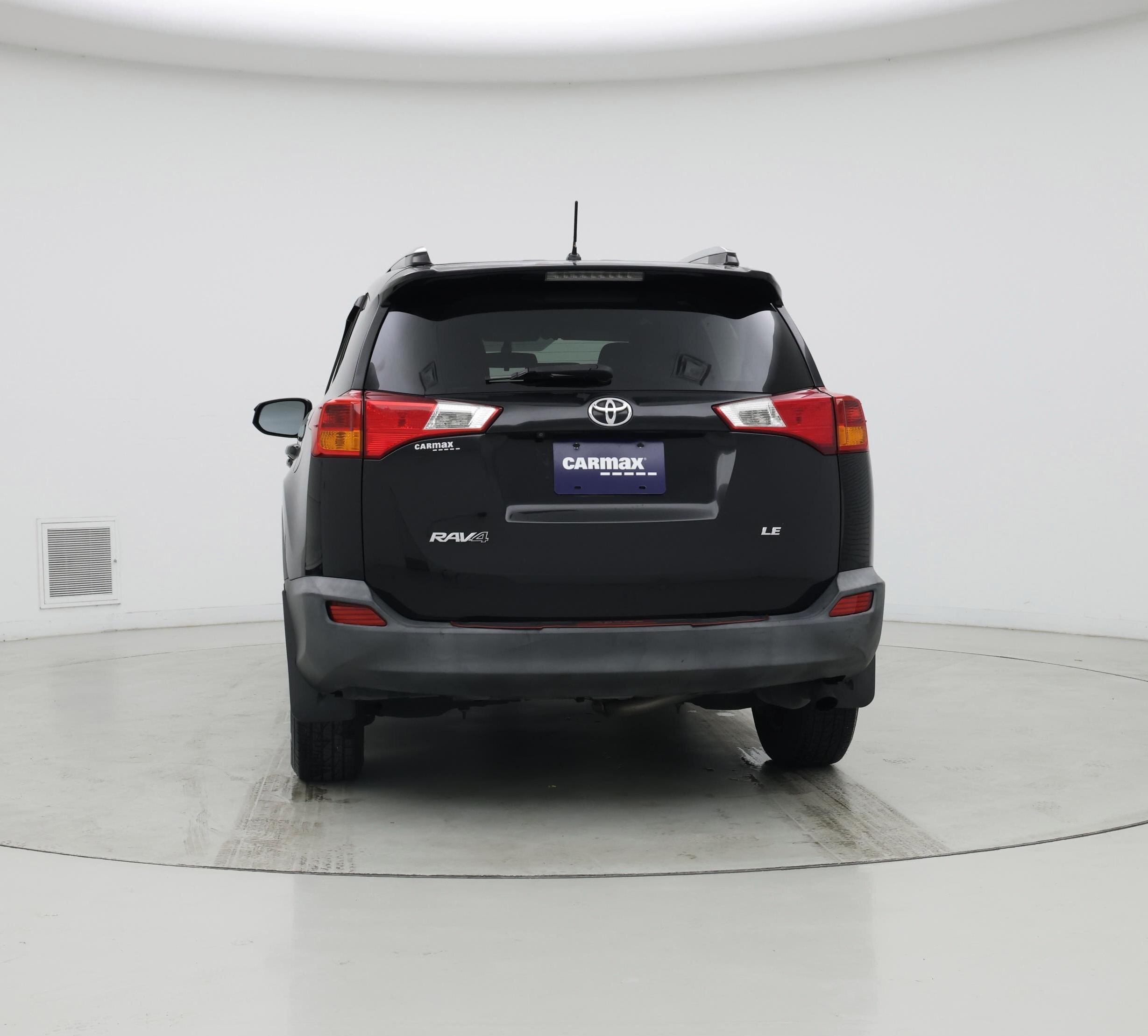 Thumbnail: 2015 Toyota RAV4 - 6