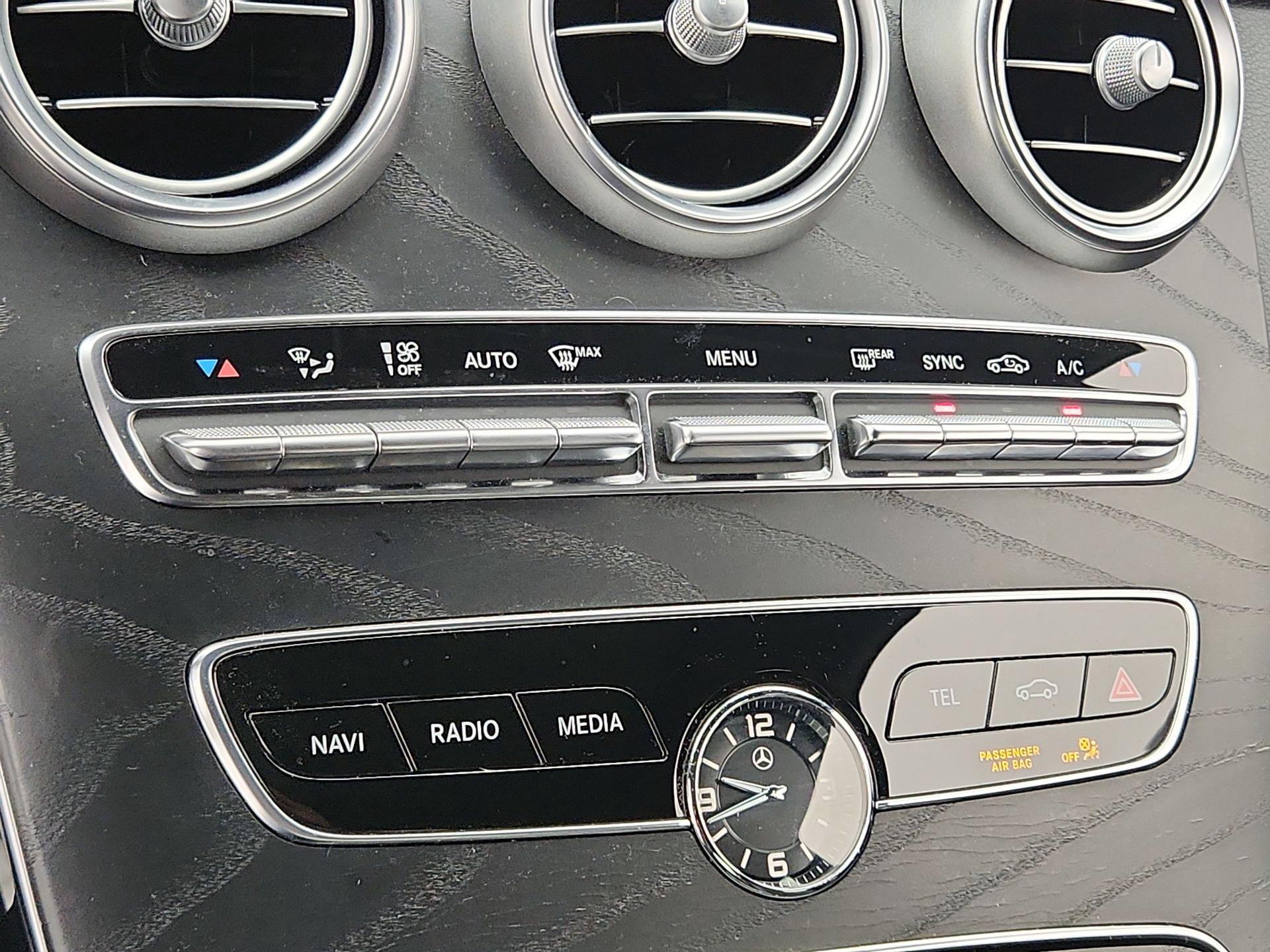 Thumbnail: 2021 Mercedes-Benz C-Class - 16