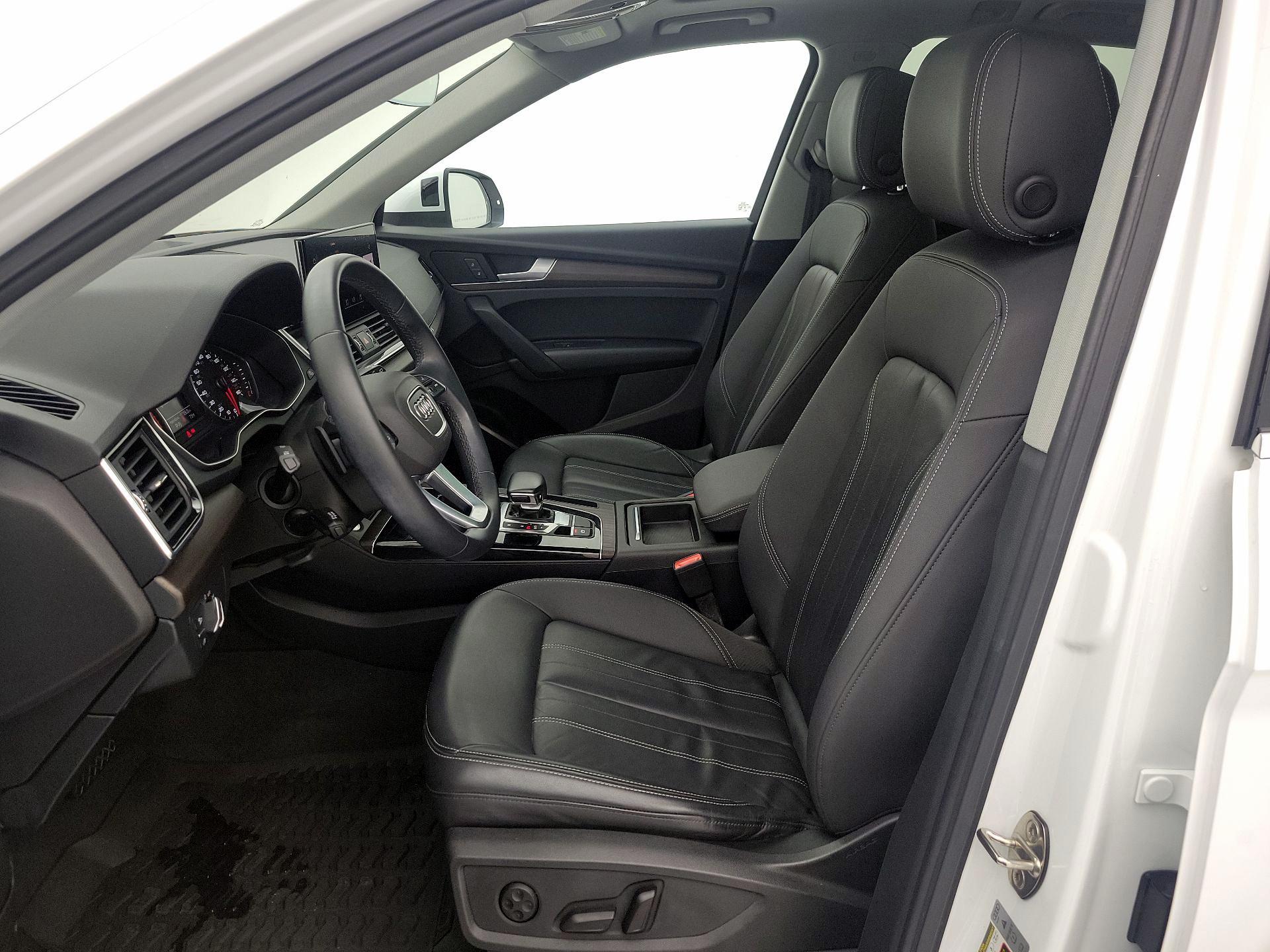 Thumbnail: 2021 Audi Q5 - 11