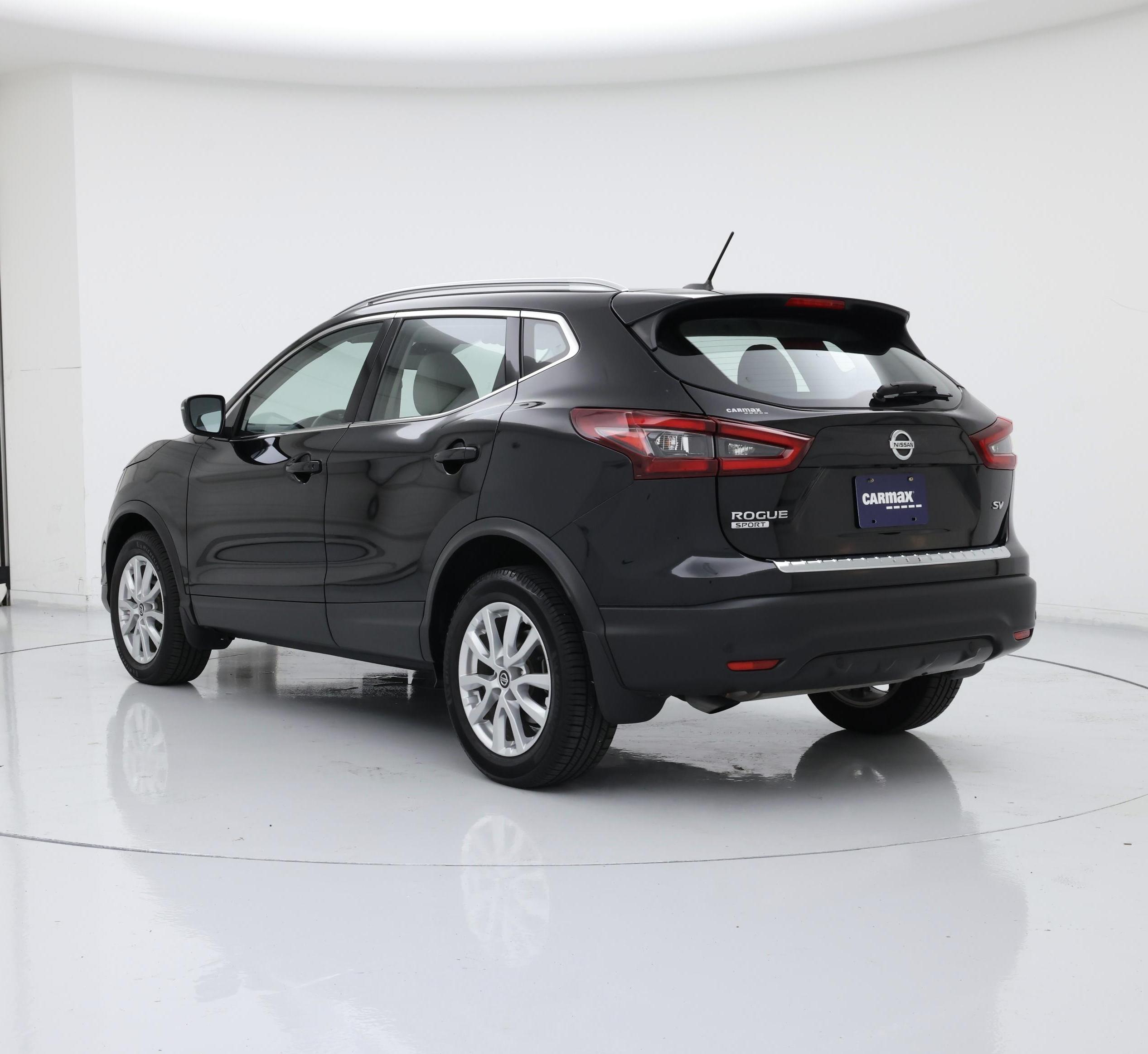 Thumbnail: 2021 Nissan Rogue Sport - 2