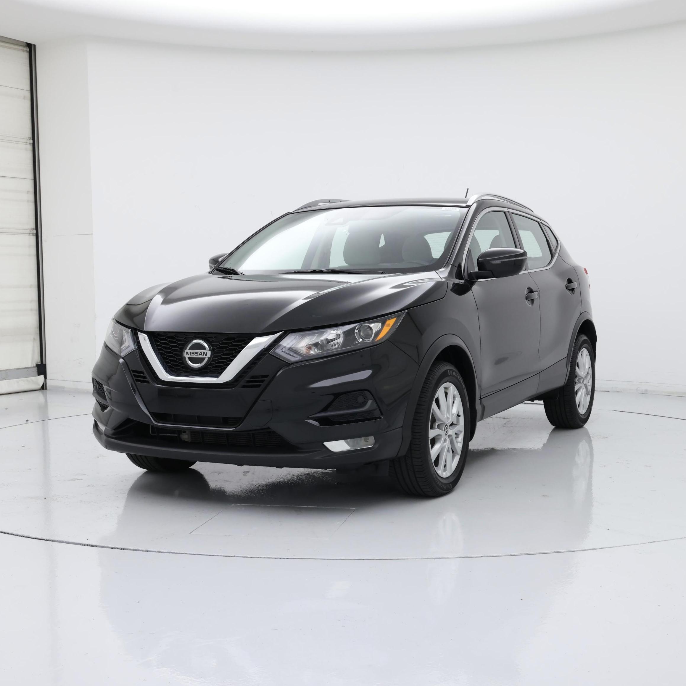 Thumbnail: 2021 Nissan Rogue Sport - 4