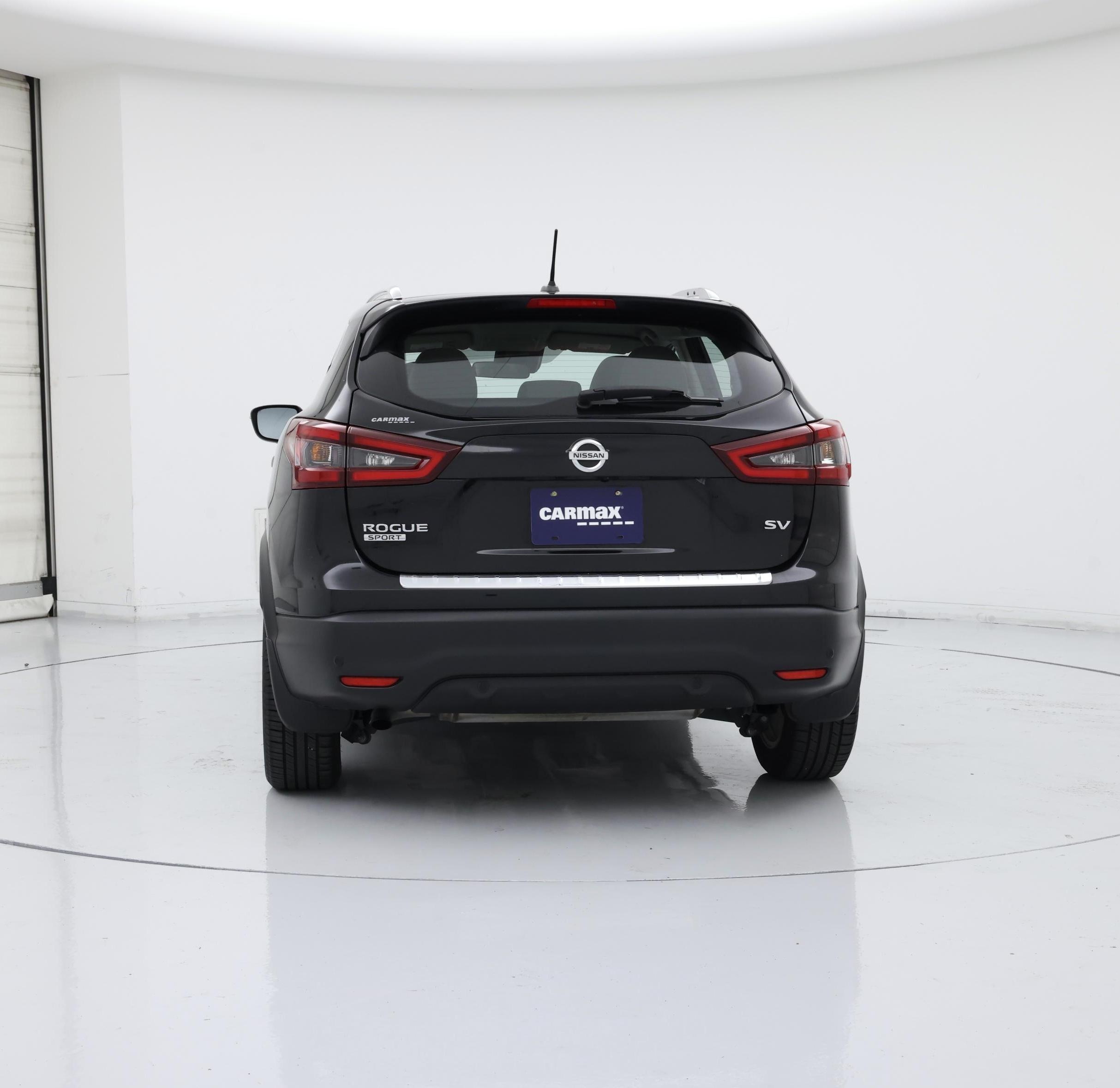Thumbnail: 2021 Nissan Rogue Sport - 6