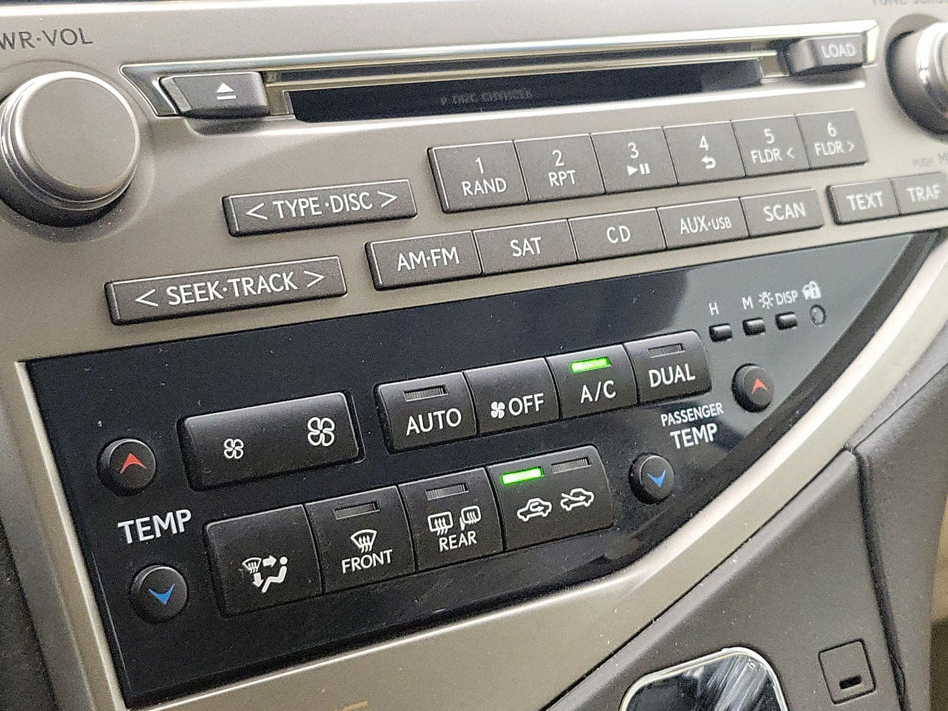 Thumbnail: 2014 Lexus RX - 15