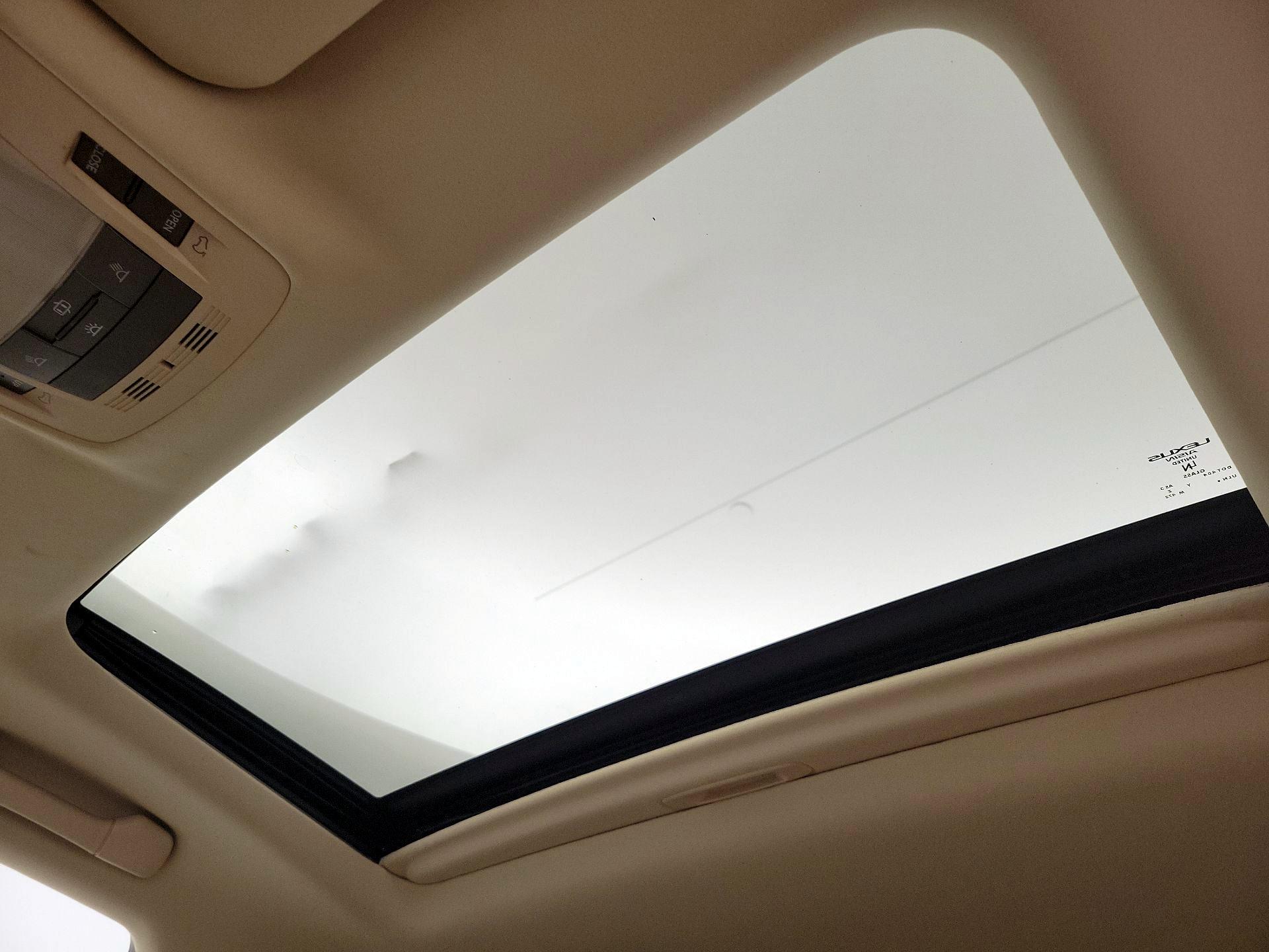 Thumbnail: 2014 Lexus RX - 18