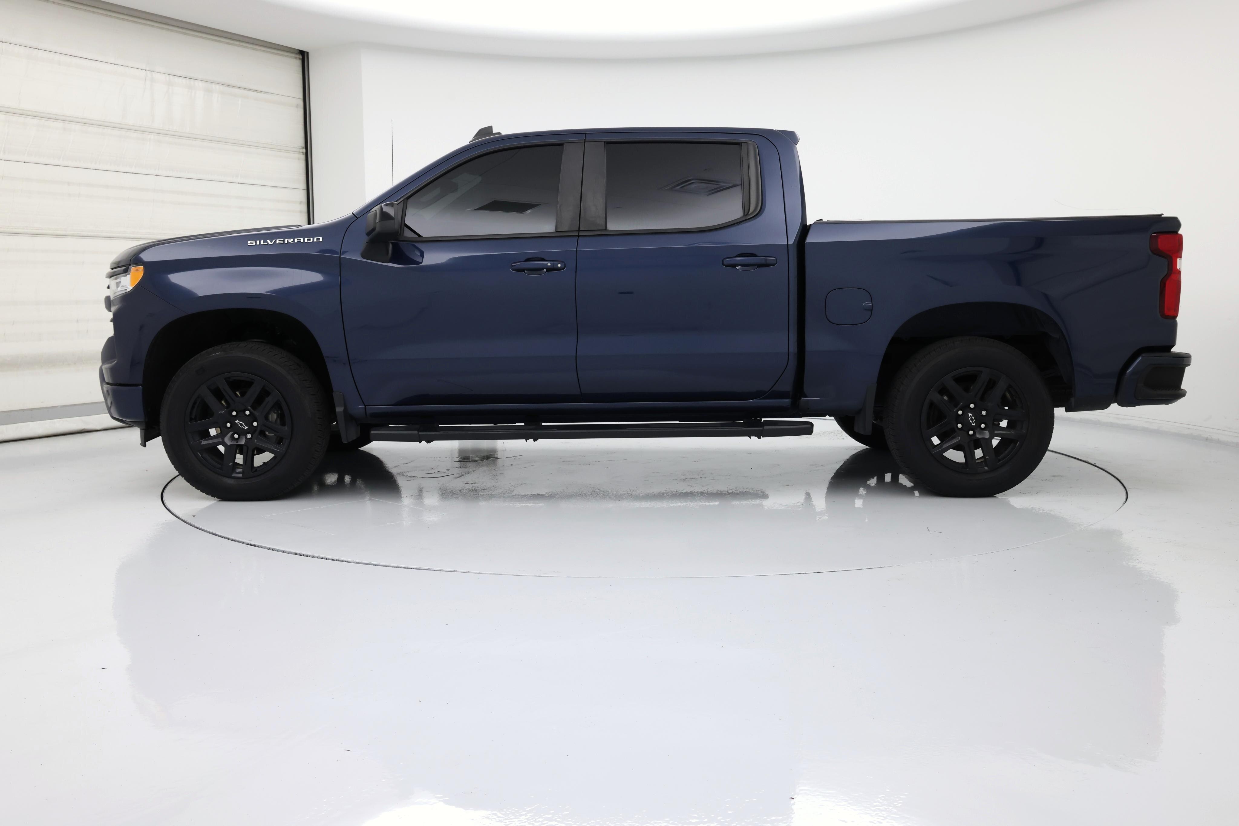 Thumbnail: 2022 Chevrolet Silverado 1500 - 3