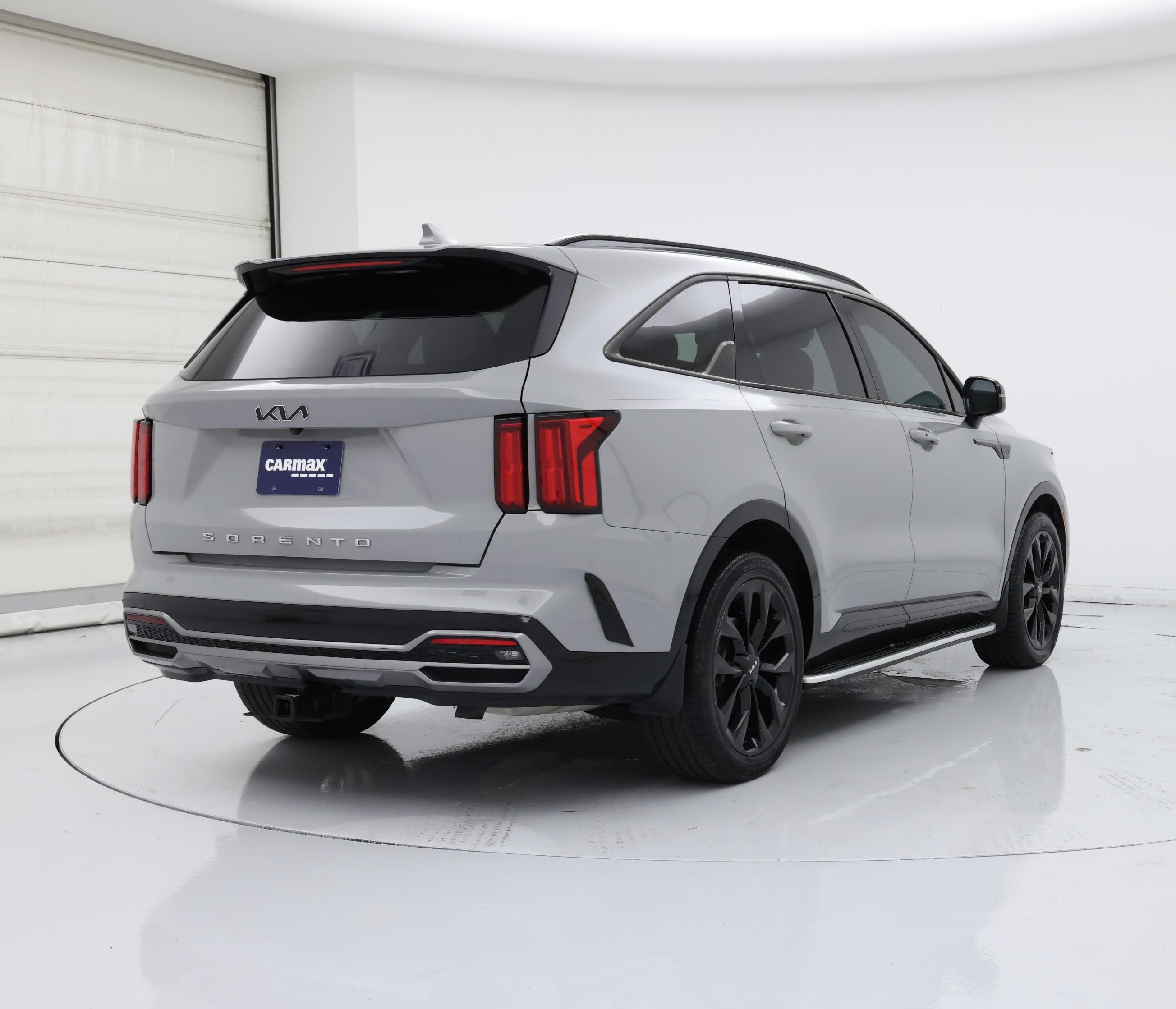 Thumbnail: 2022 Kia Sorento - 8
