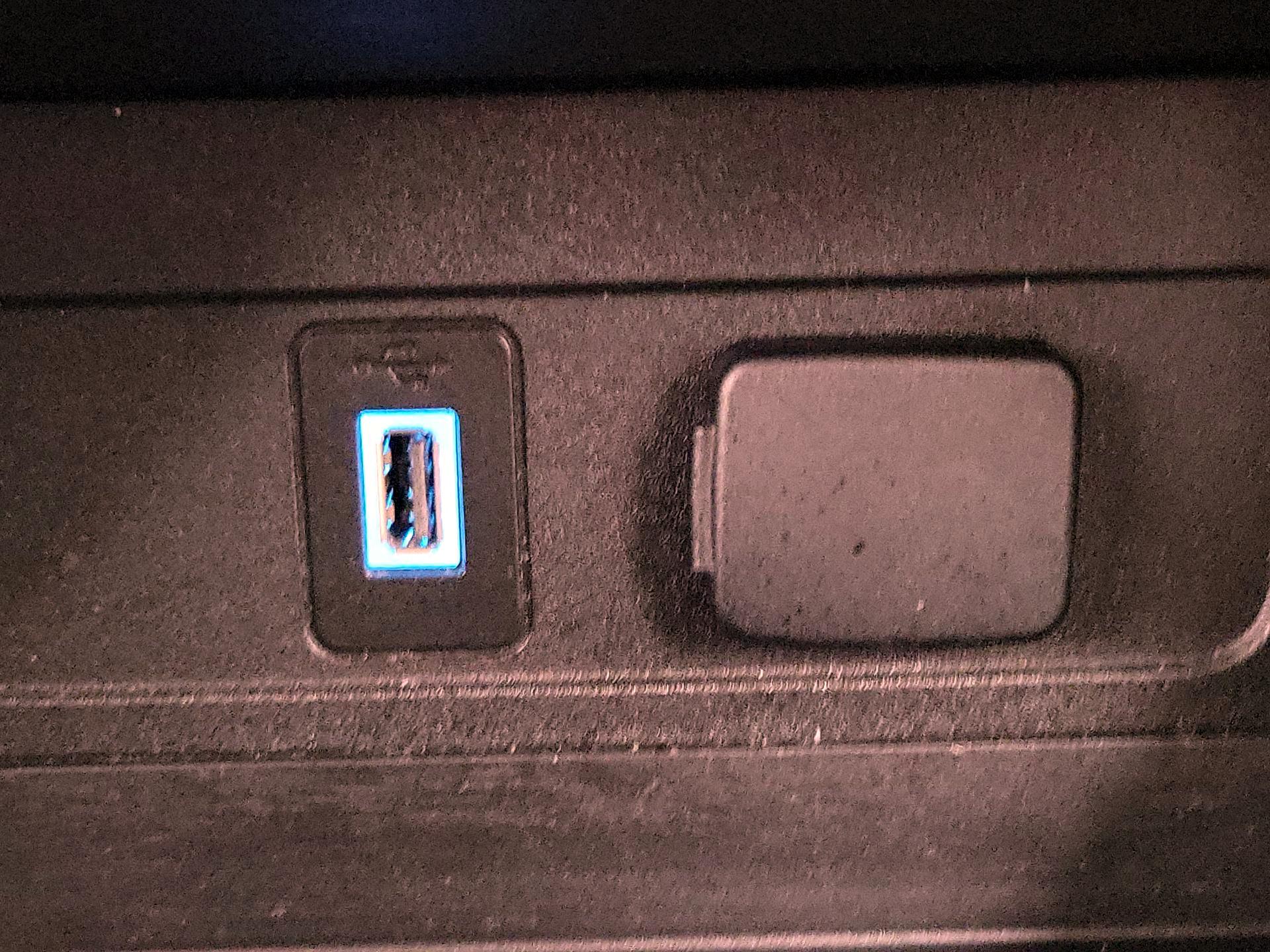 Thumbnail: 2019 Ford Escape - 18