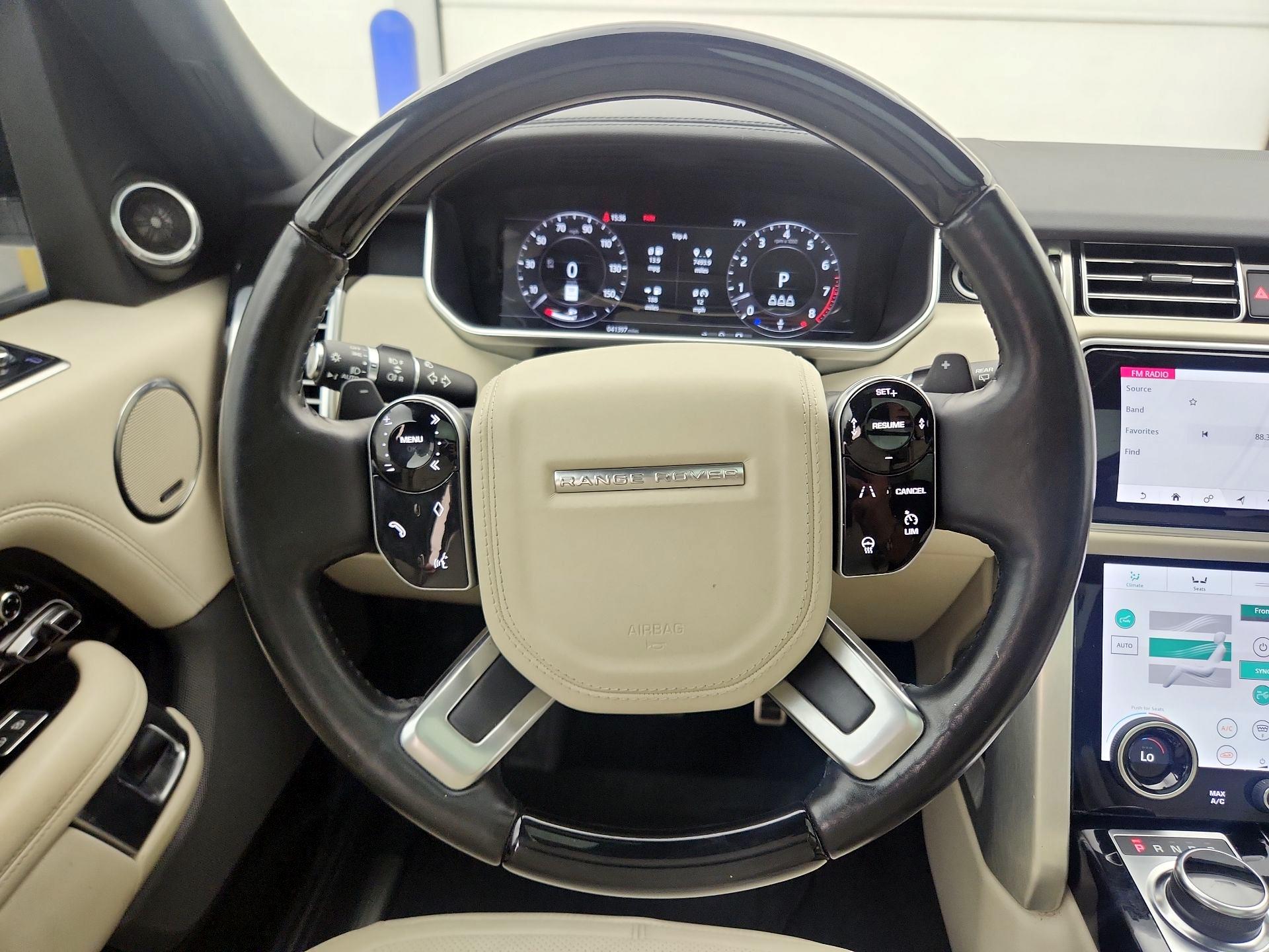 Thumbnail: 2021 Land Rover Range Rover - 10