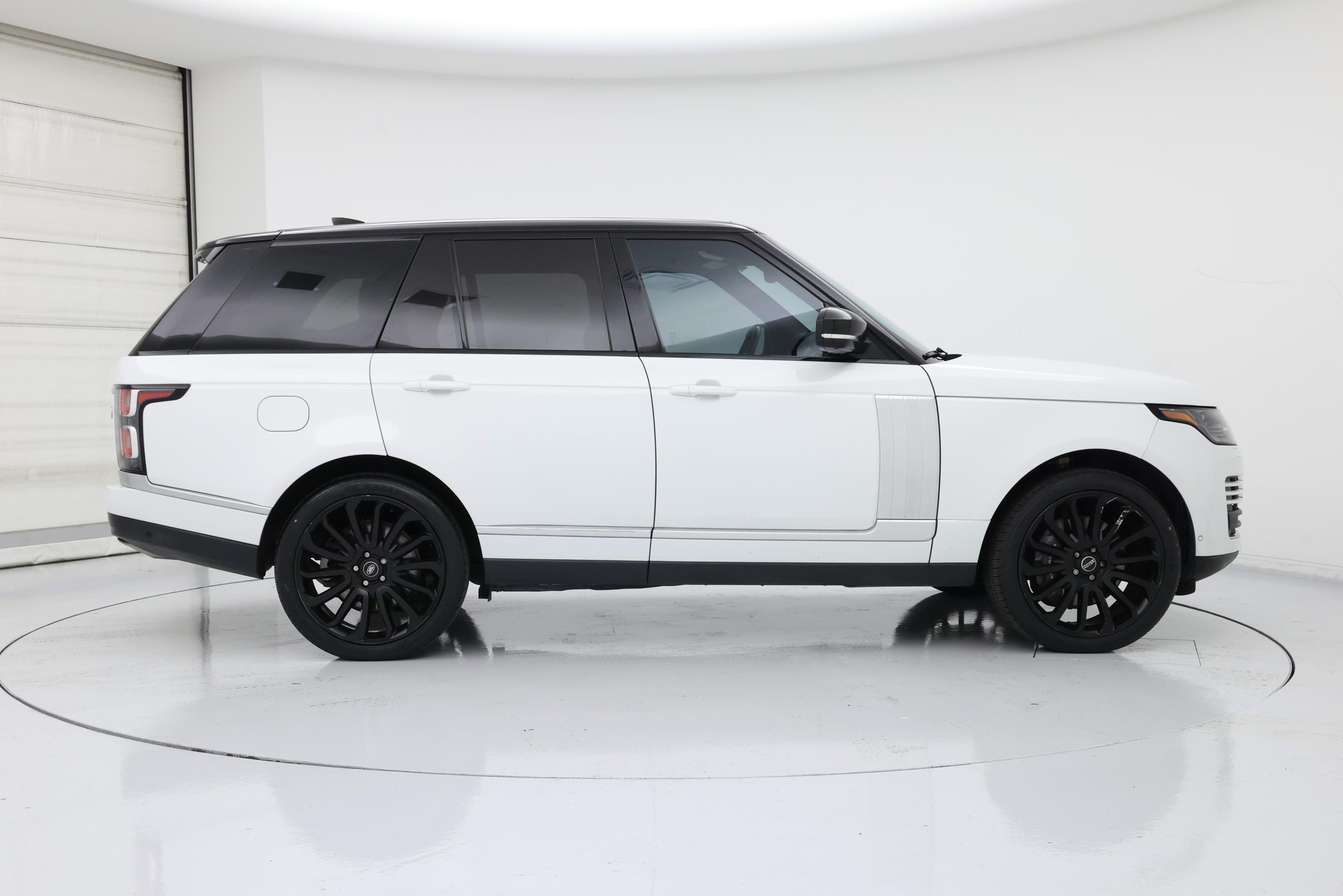 Thumbnail: 2021 Land Rover Range Rover - 7