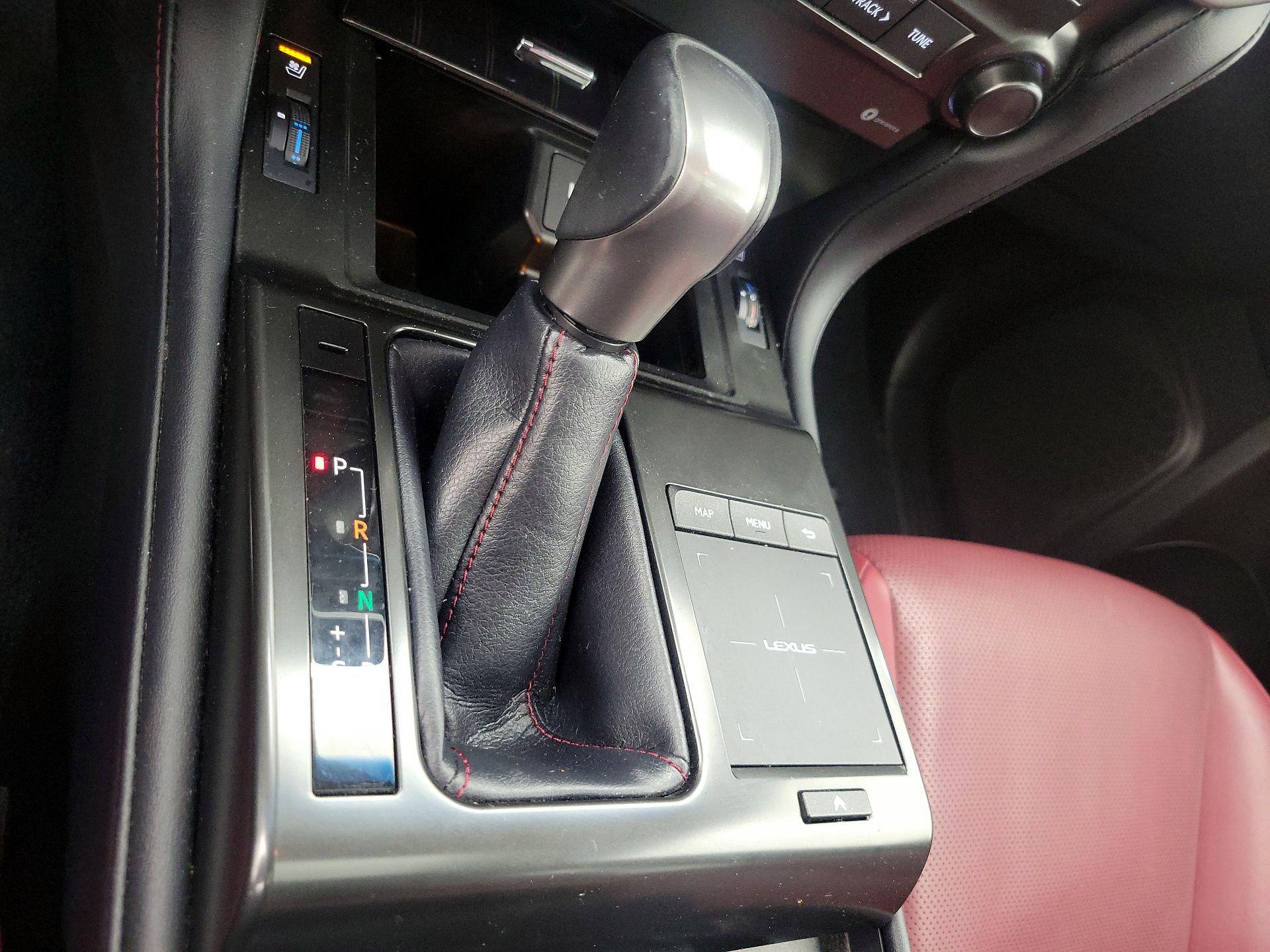 Thumbnail: 2022 Lexus GX - 18