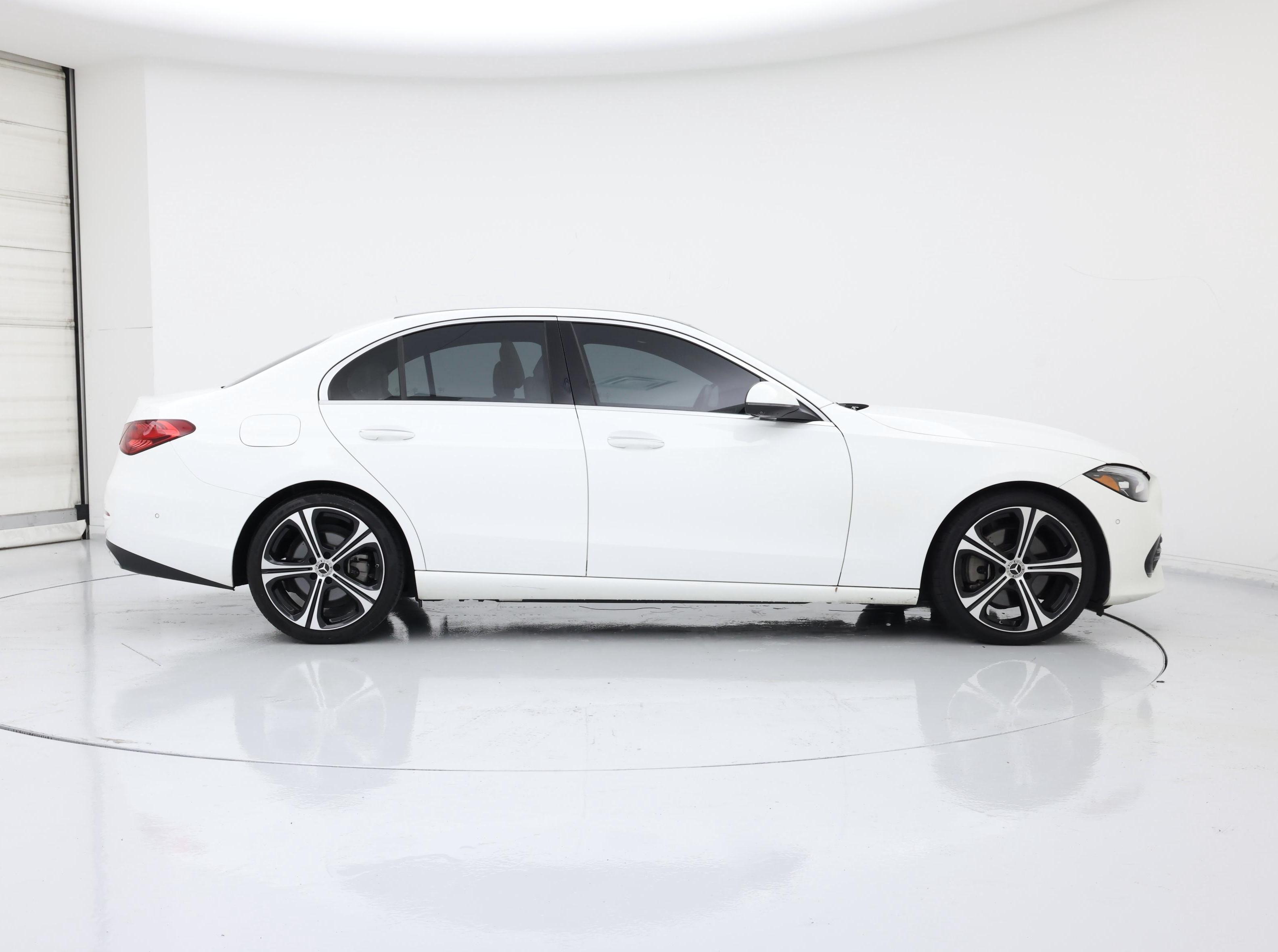 Thumbnail: 2023 Mercedes-Benz C-Class - 7
