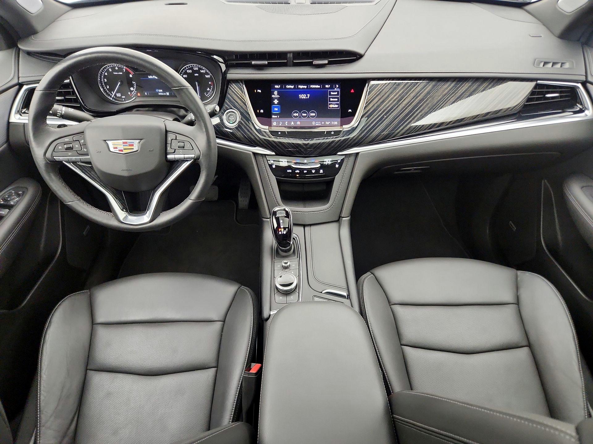 Thumbnail: 2024 Cadillac XT6 - 9