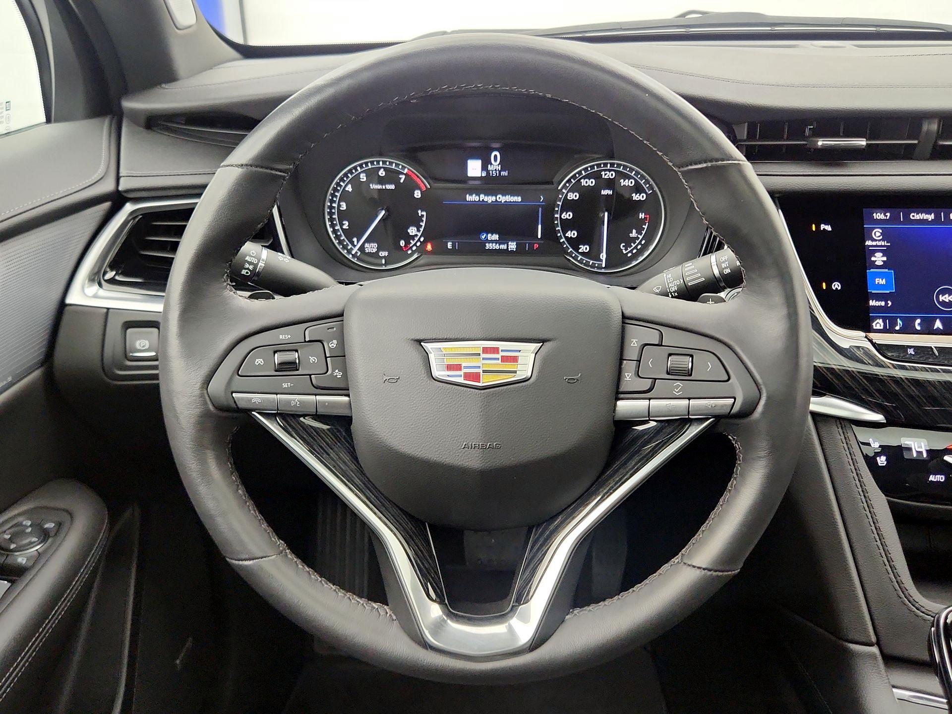Thumbnail: 2024 Cadillac XT6 - 10