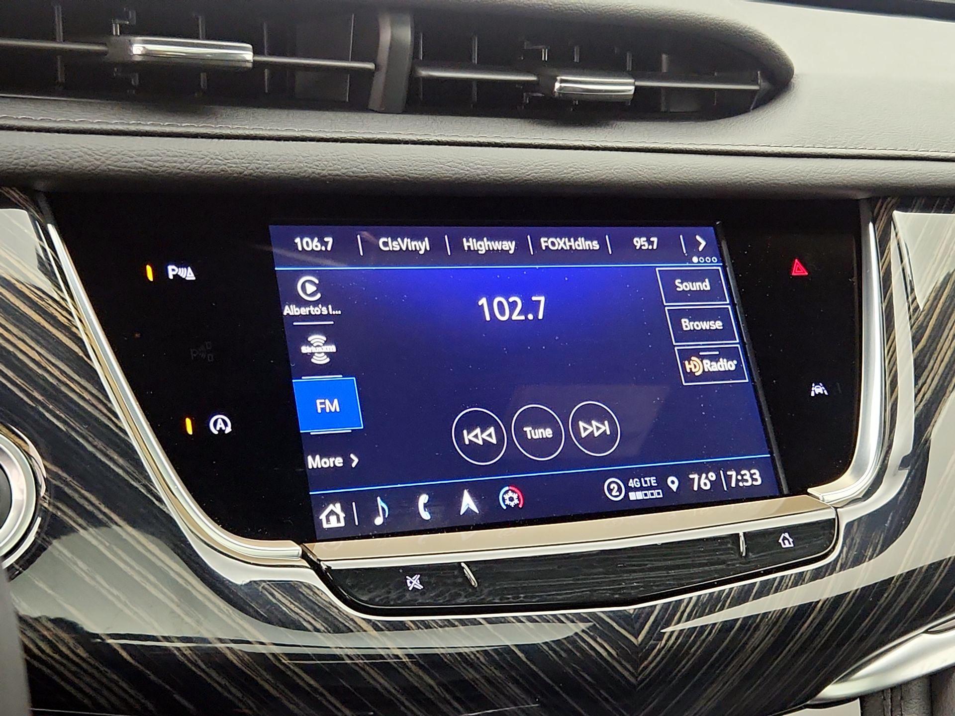 Thumbnail: 2024 Cadillac XT6 - 16
