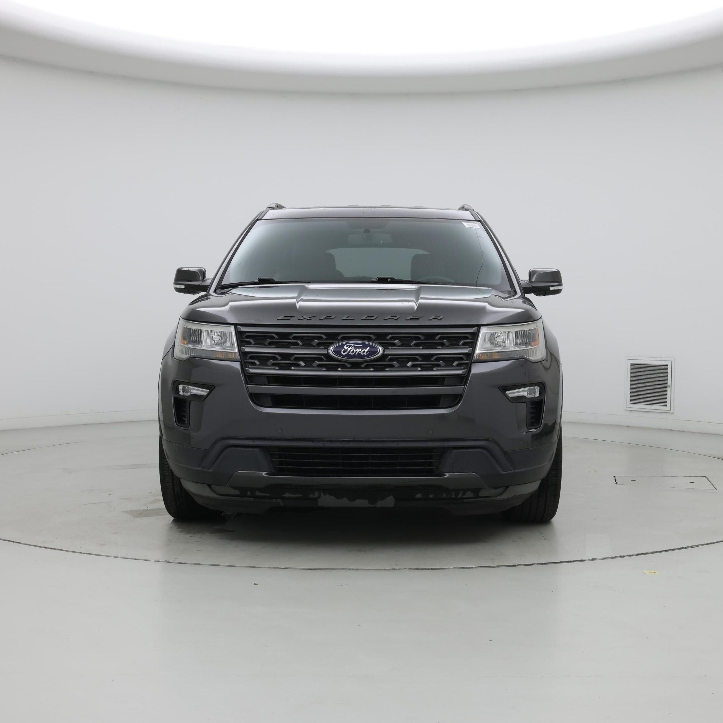 Thumbnail: 2018 Ford Explorer - 5