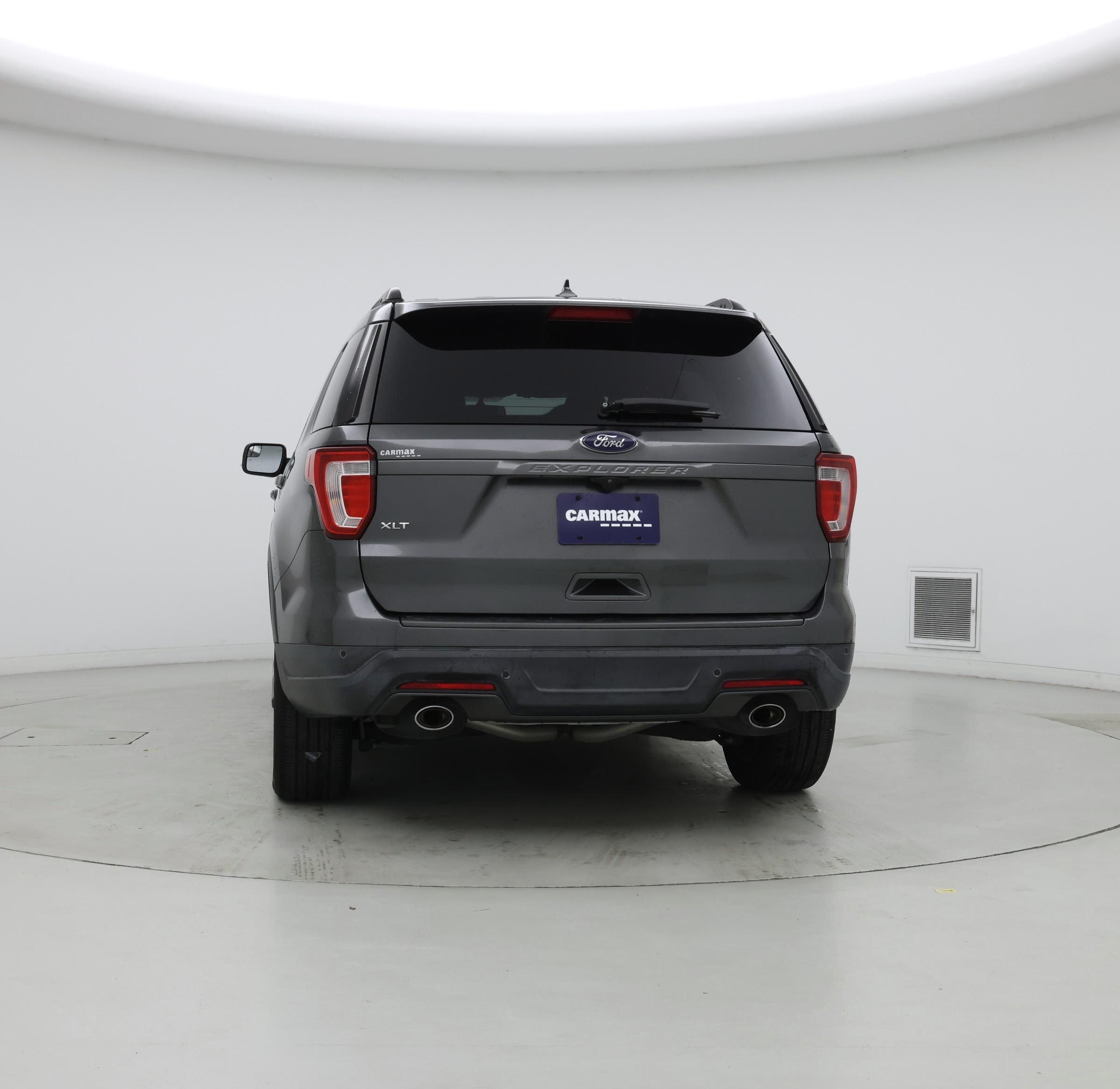 Thumbnail: 2018 Ford Explorer - 6