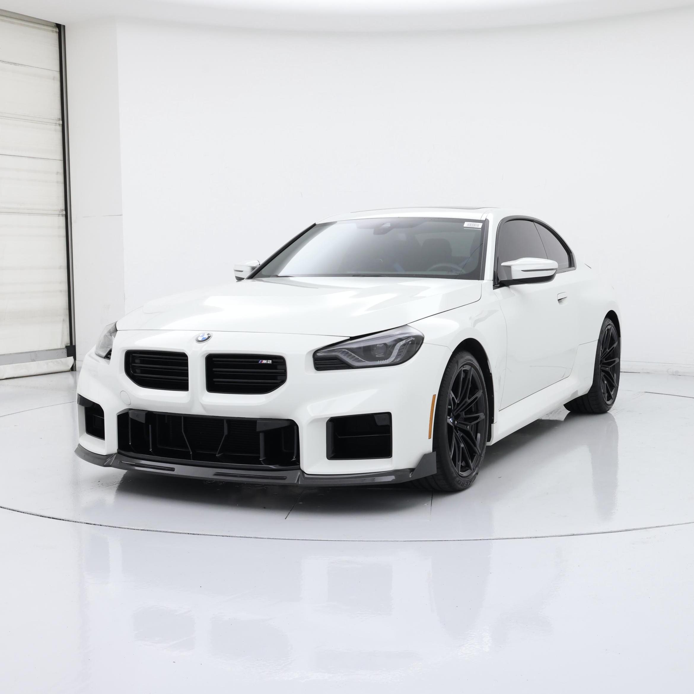 Thumbnail: 2023 BMW M2 - 4