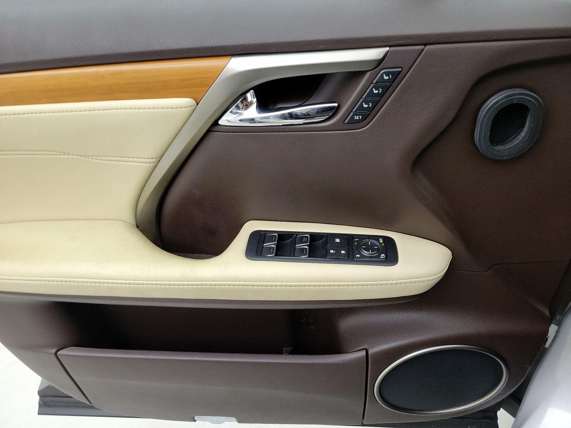 Thumbnail: 2016 Lexus RX - 12