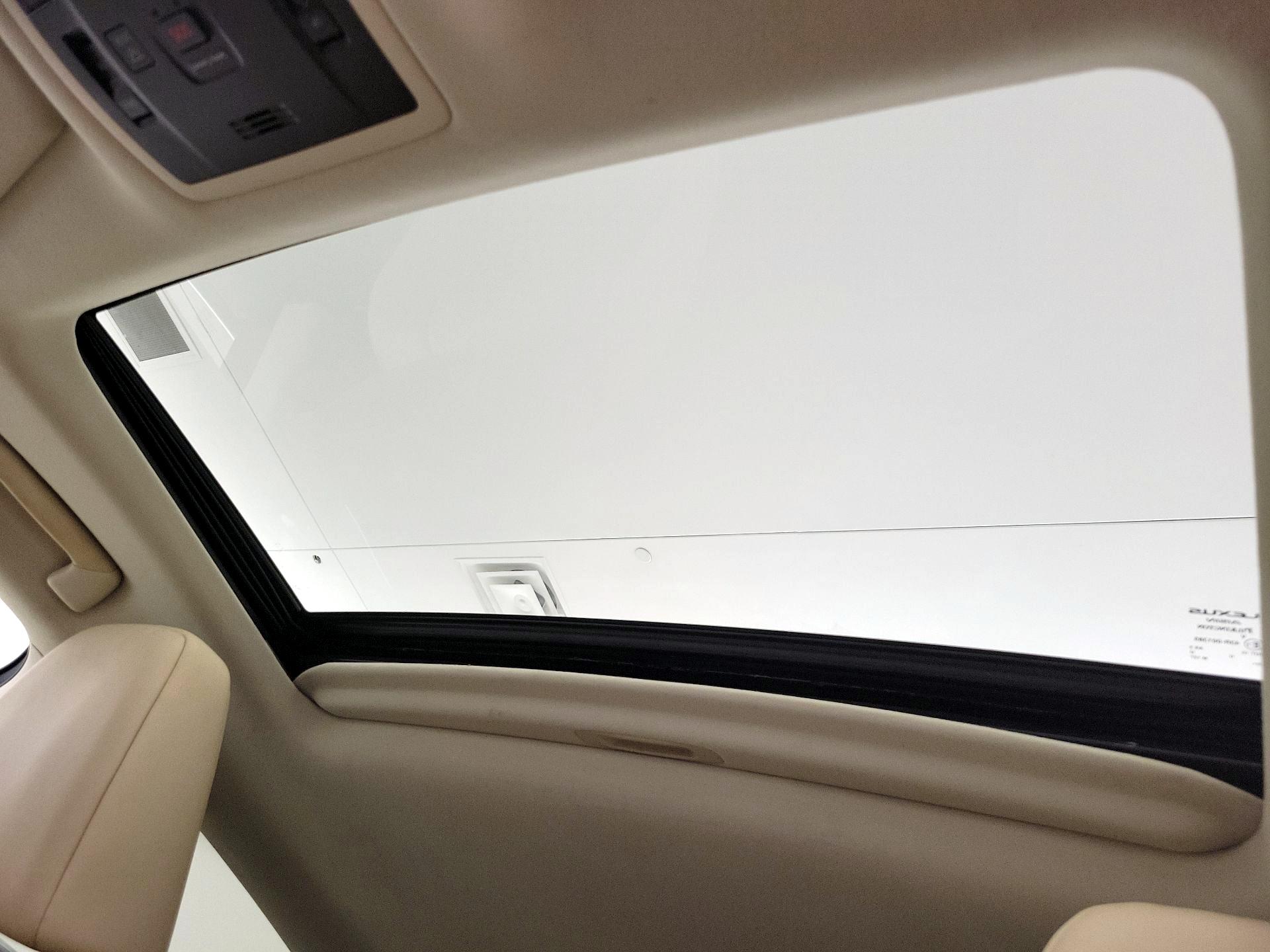 Thumbnail: 2016 Lexus RX - 20