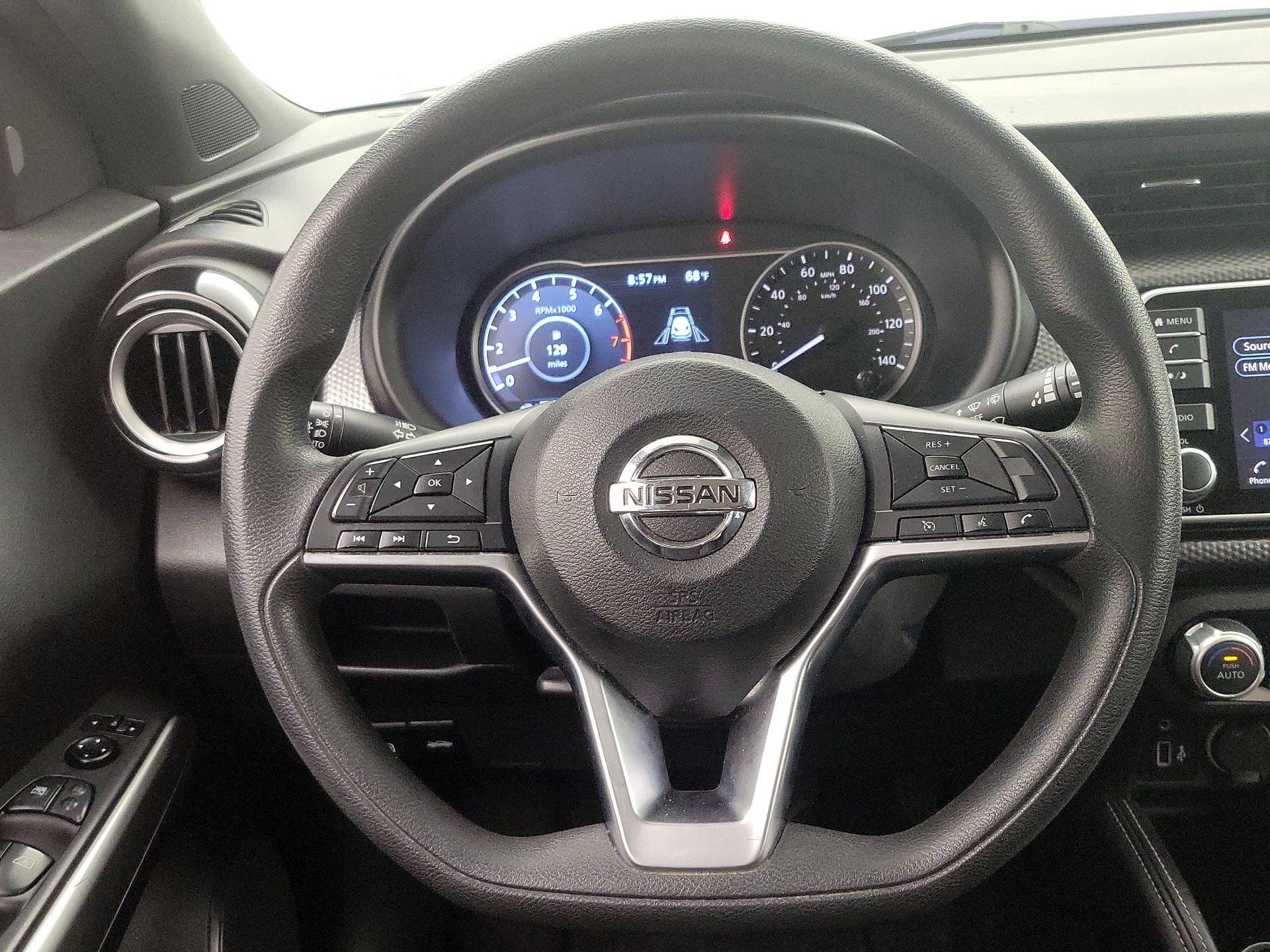 Thumbnail: 2020 Nissan Kicks - 10