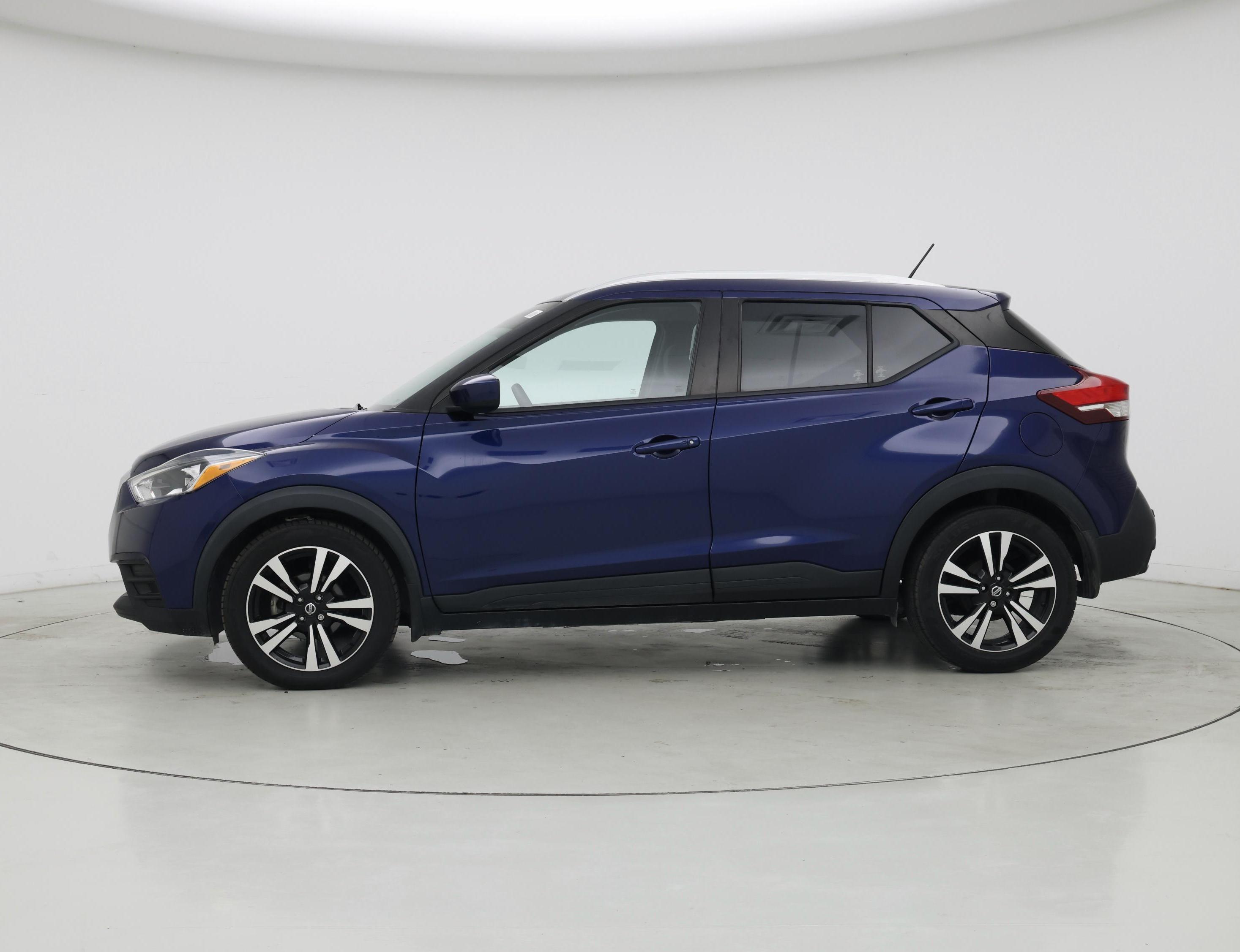 Thumbnail: 2020 Nissan Kicks - 3