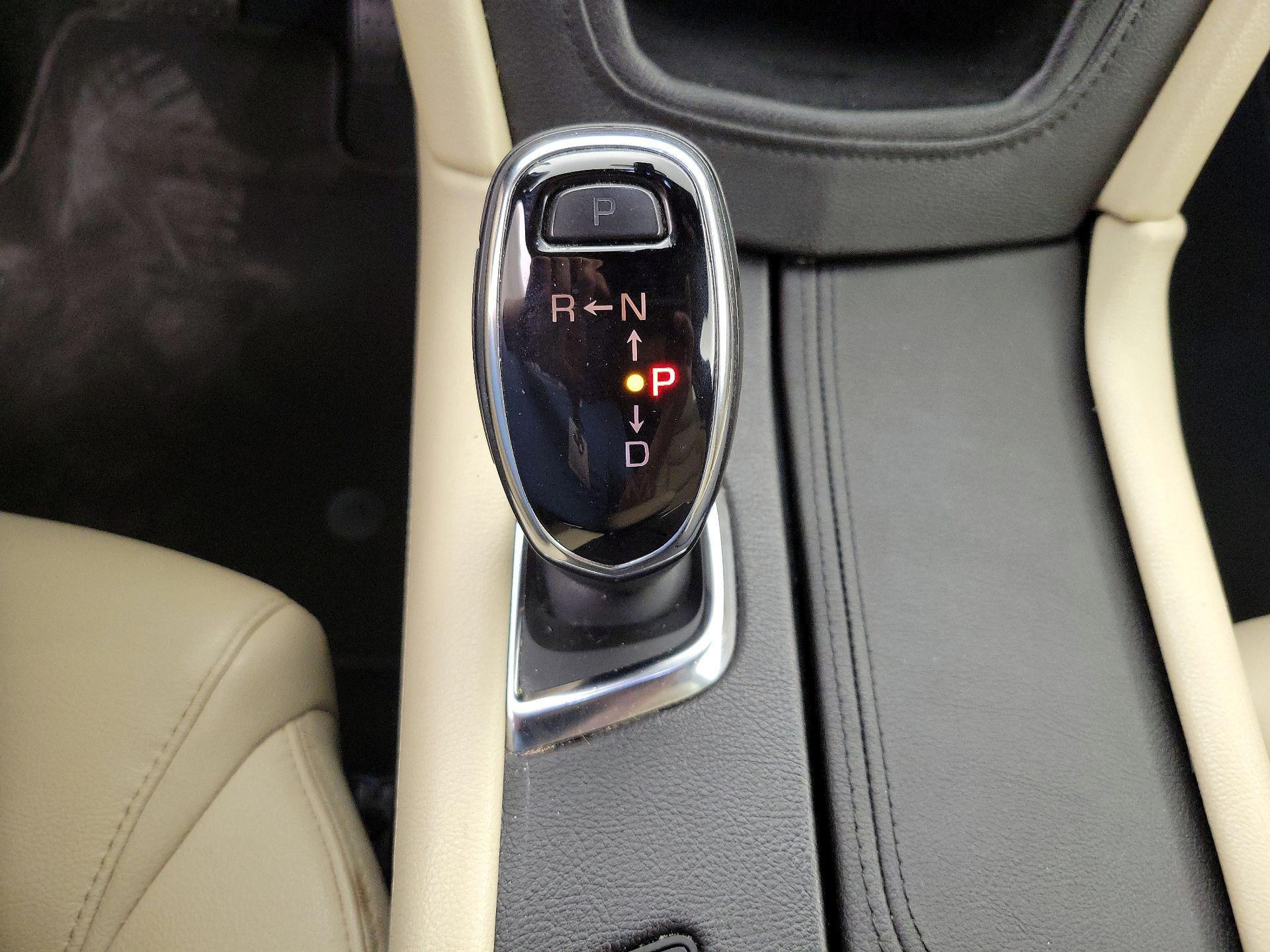 Thumbnail: 2018 Cadillac XT5 - 17