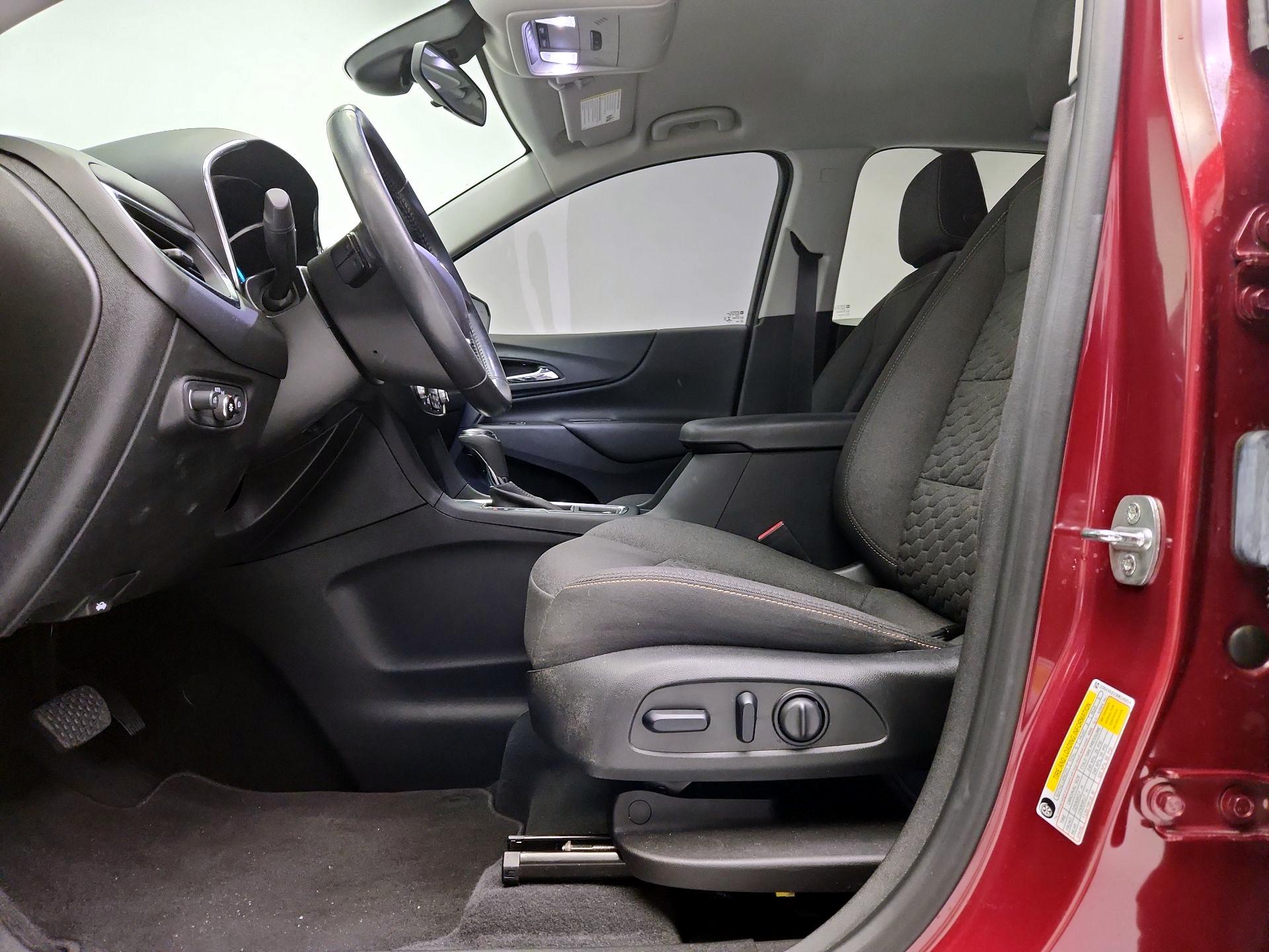 Thumbnail: 2021 Chevrolet Equinox - 11