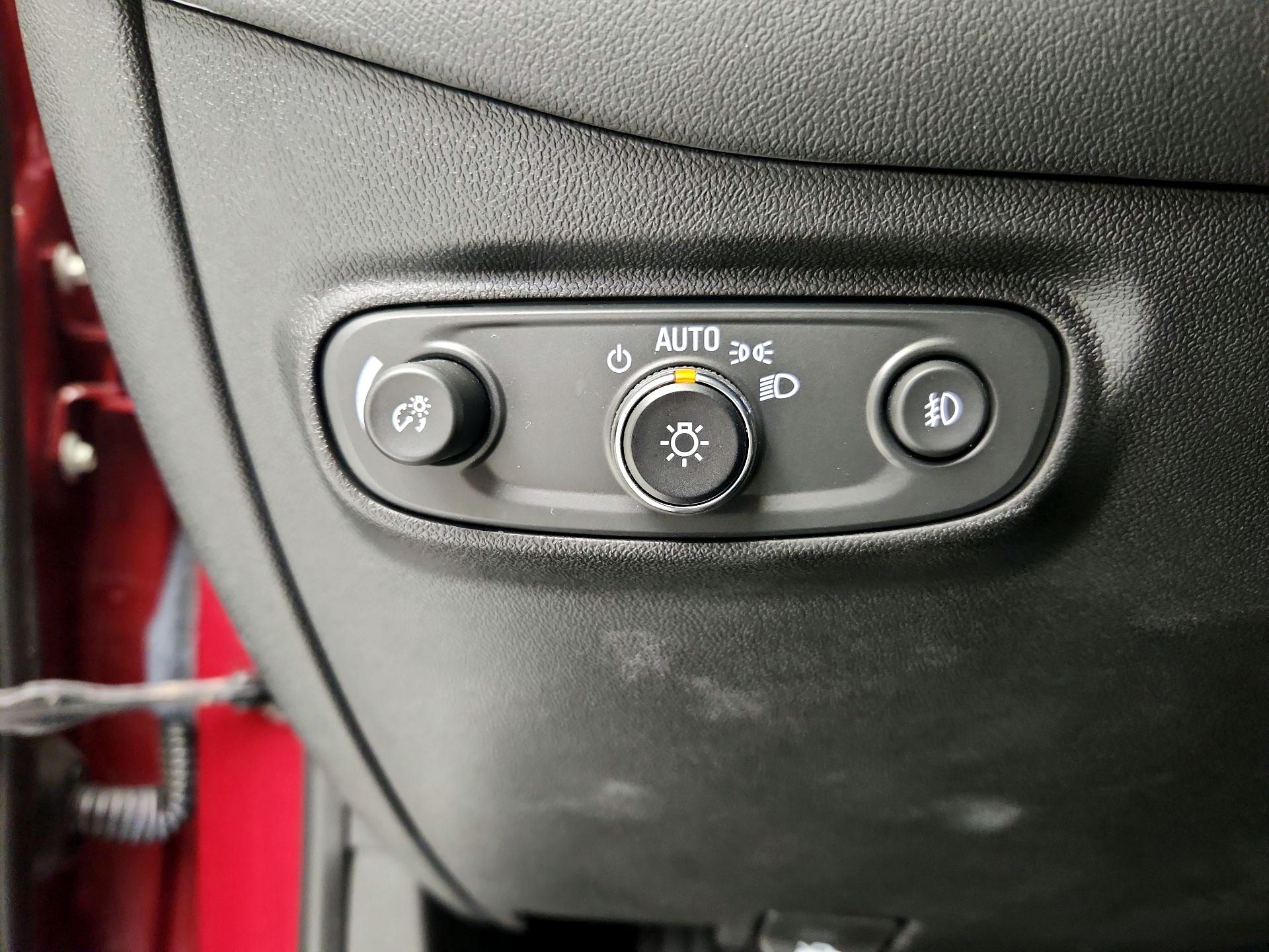 Thumbnail: 2021 Chevrolet Equinox - 13