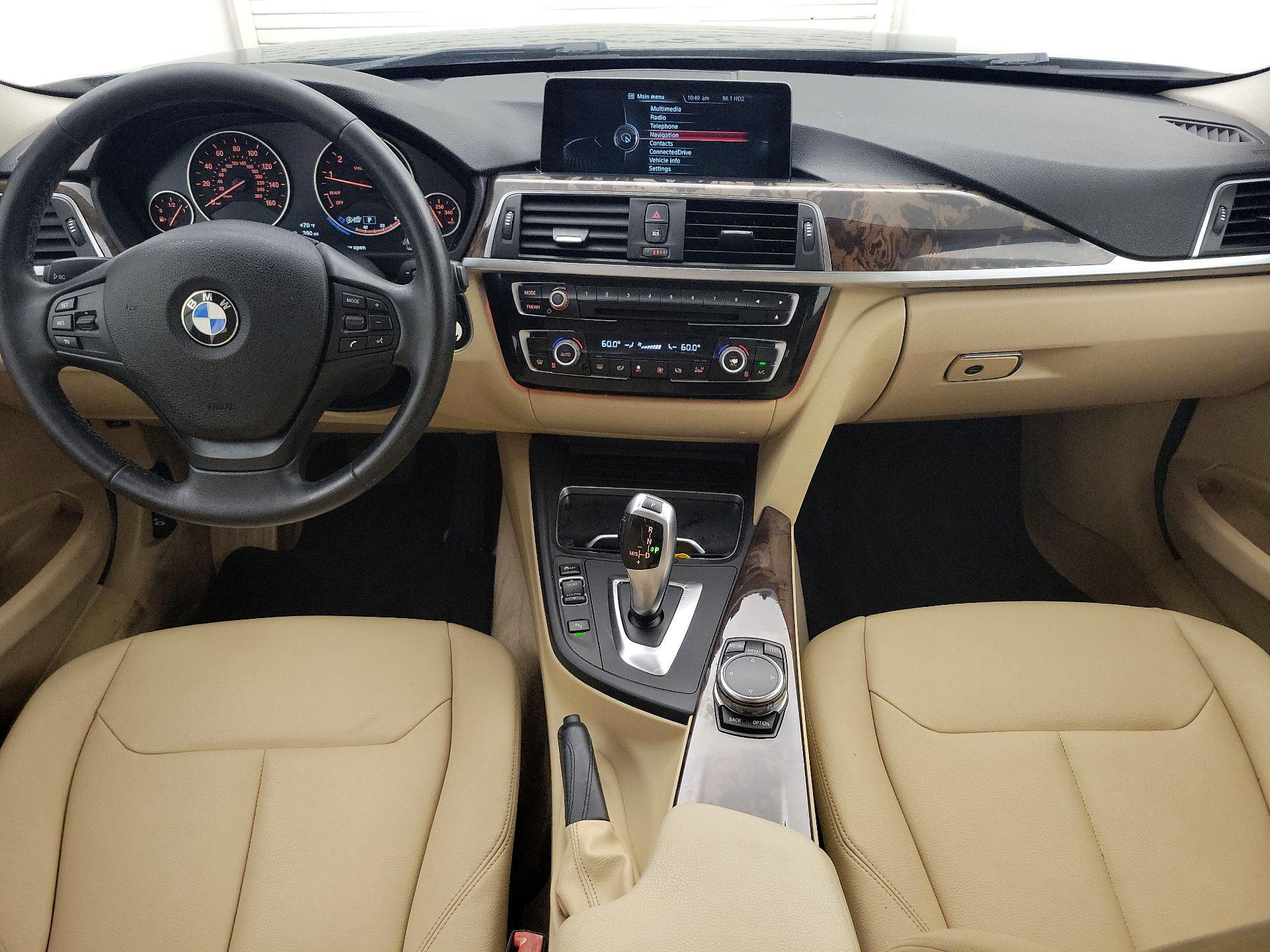 Thumbnail: 2016 BMW 3 Series - 9