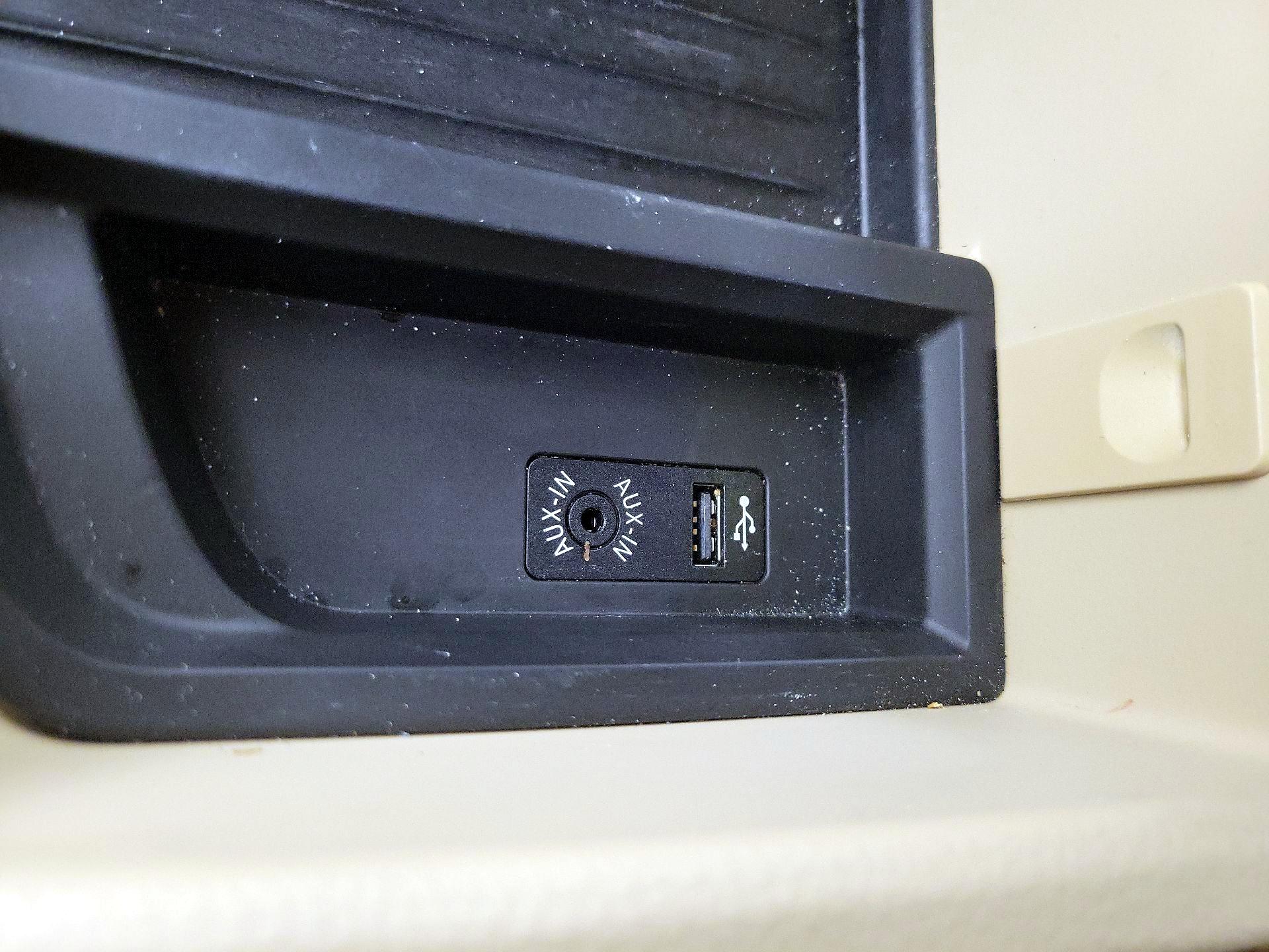 Thumbnail: 2016 BMW 3 Series - 19