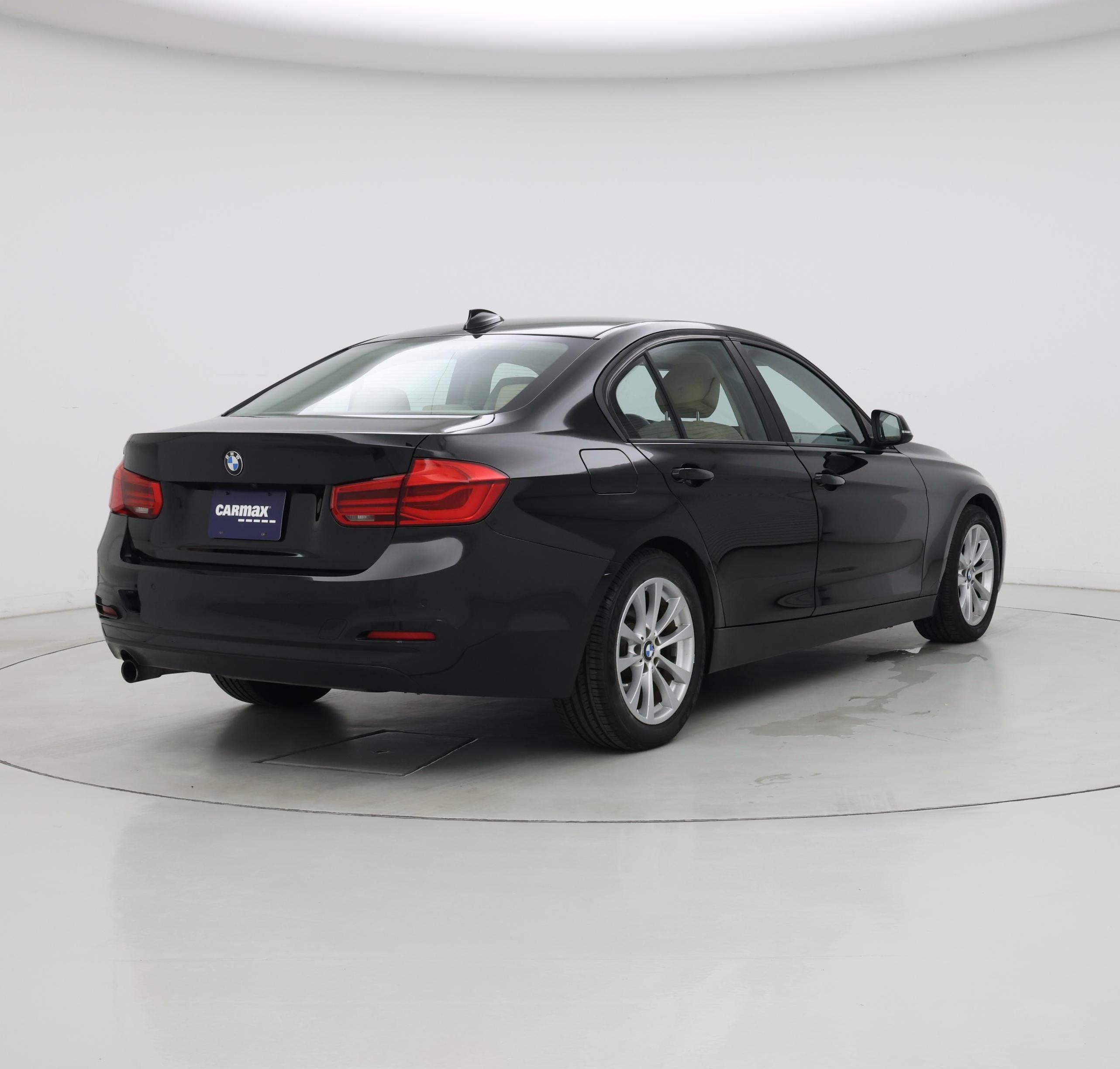 Thumbnail: 2016 BMW 3 Series - 8