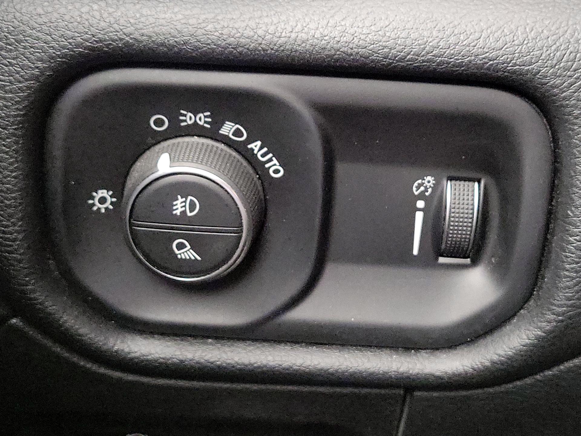 Thumbnail: 2022 RAM 1500 - 13