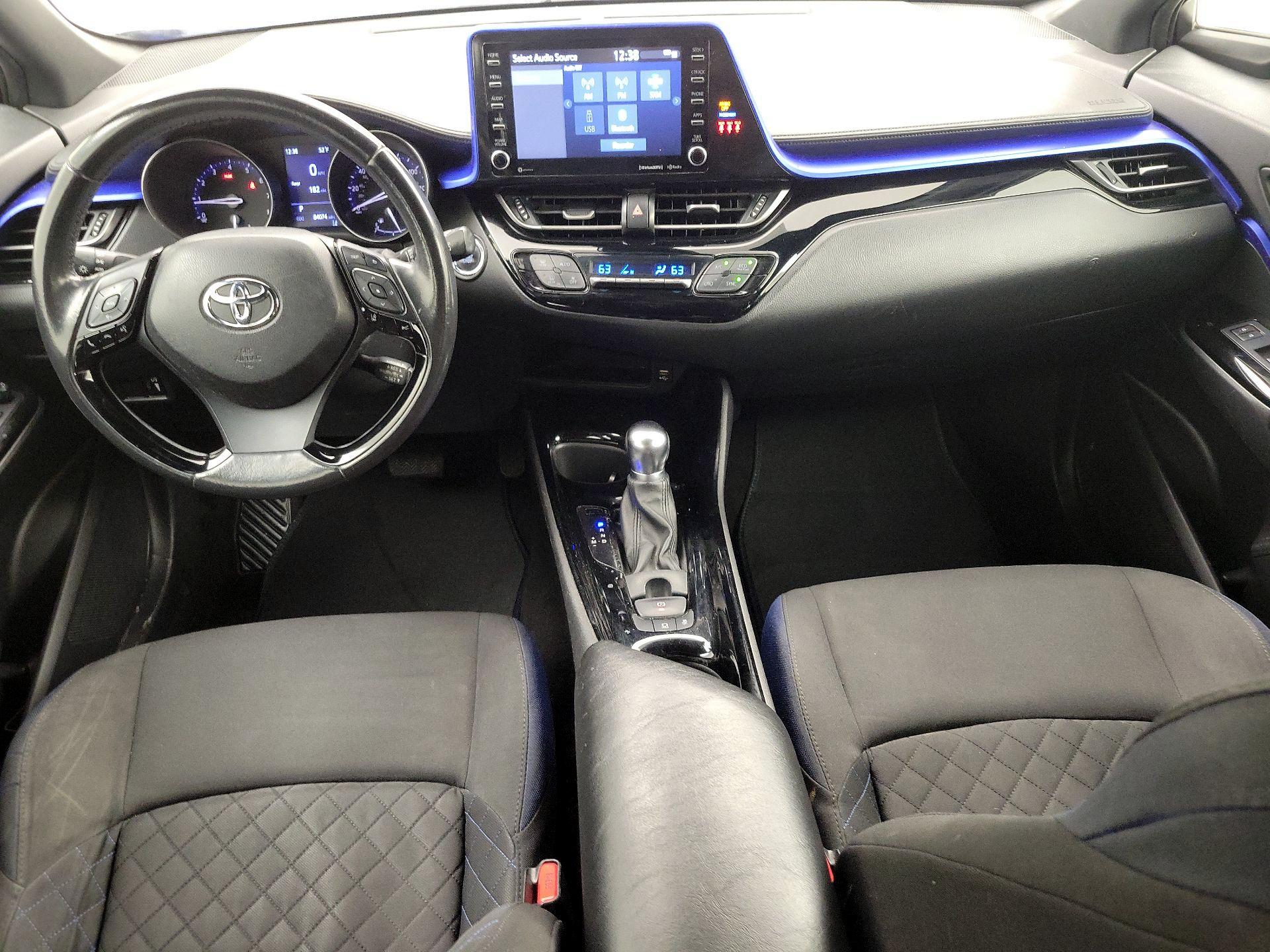 Thumbnail: 2020 Toyota C-HR - 9