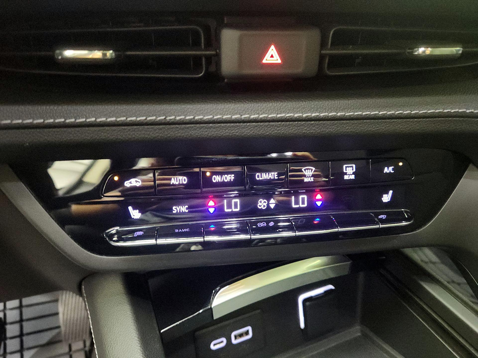 Thumbnail: 2021 Buick Envision - 16