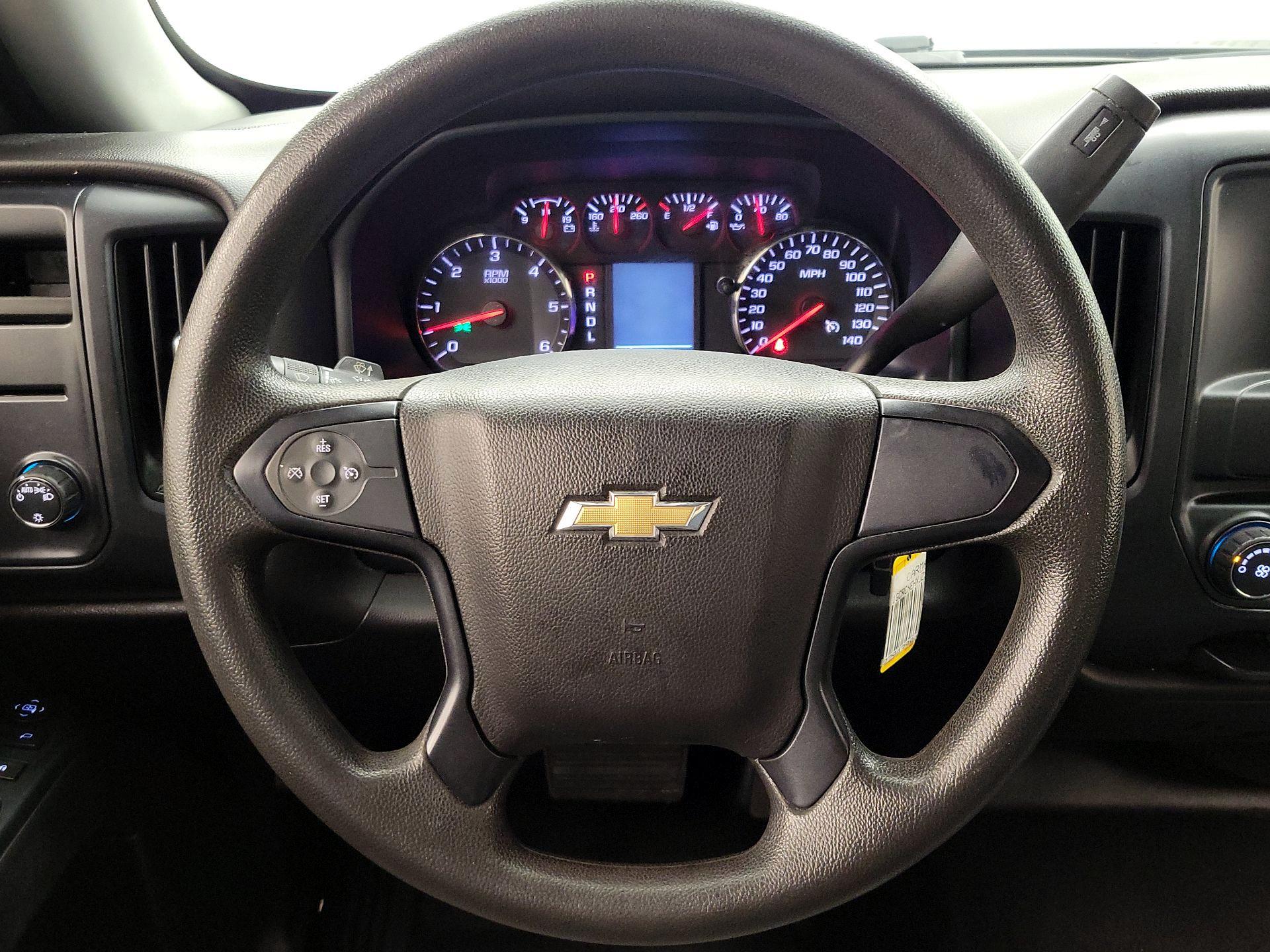 Thumbnail: 2018 Chevrolet Silverado 1500 - 10