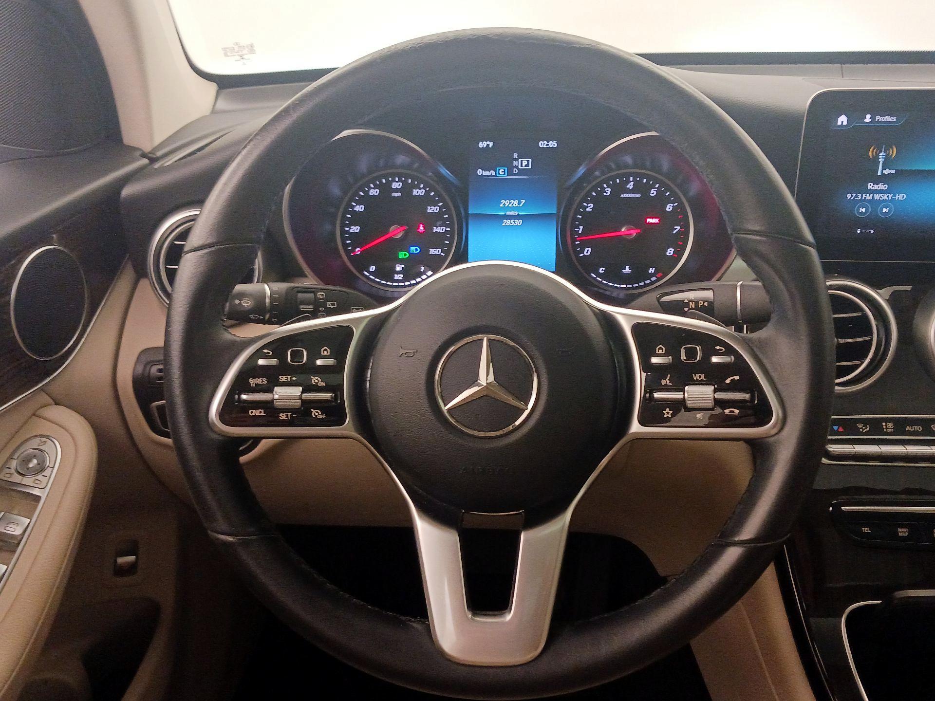 Thumbnail: 2021 Mercedes-Benz GLC - 10