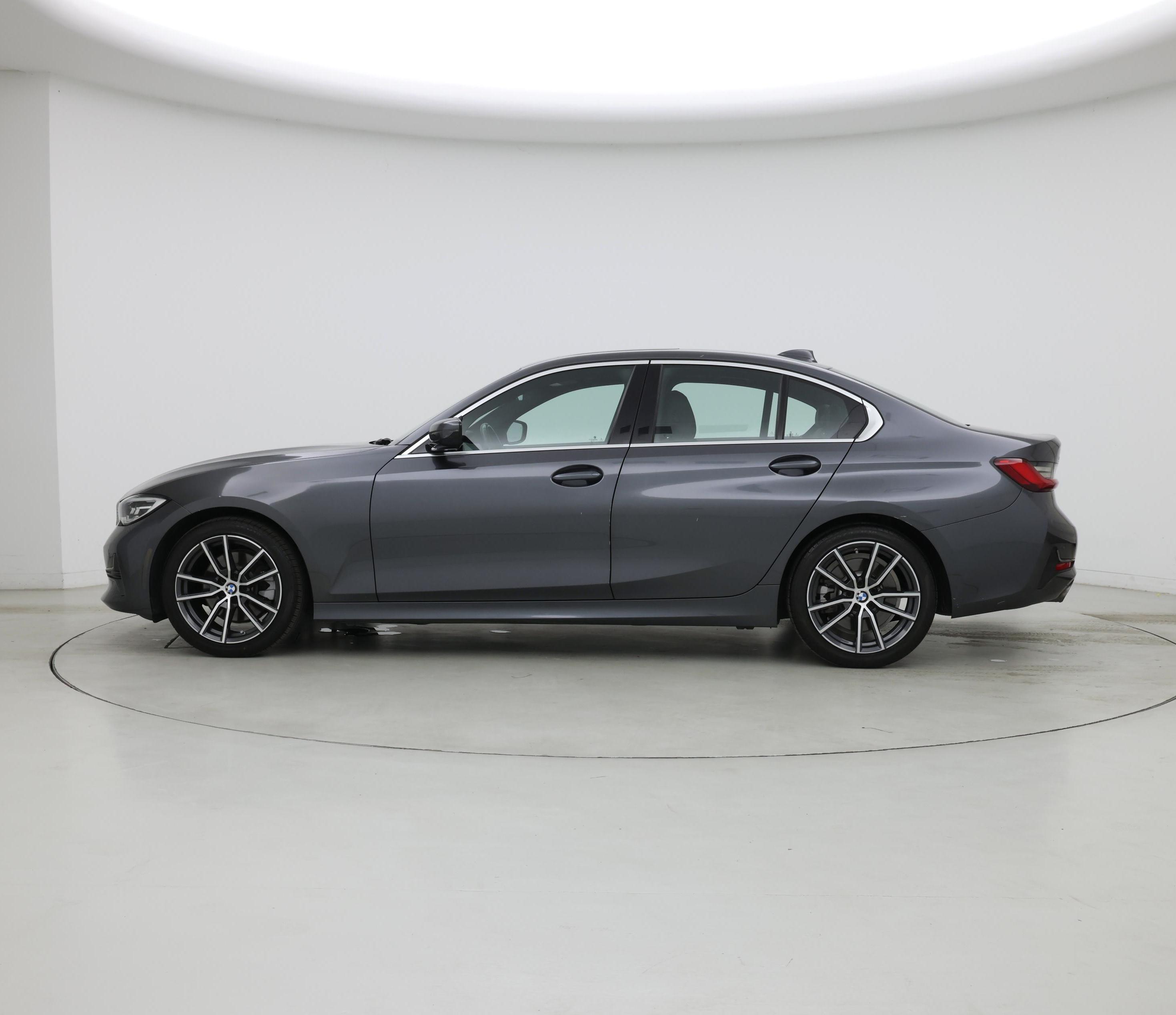 Thumbnail: 2019 BMW 3 Series - 3