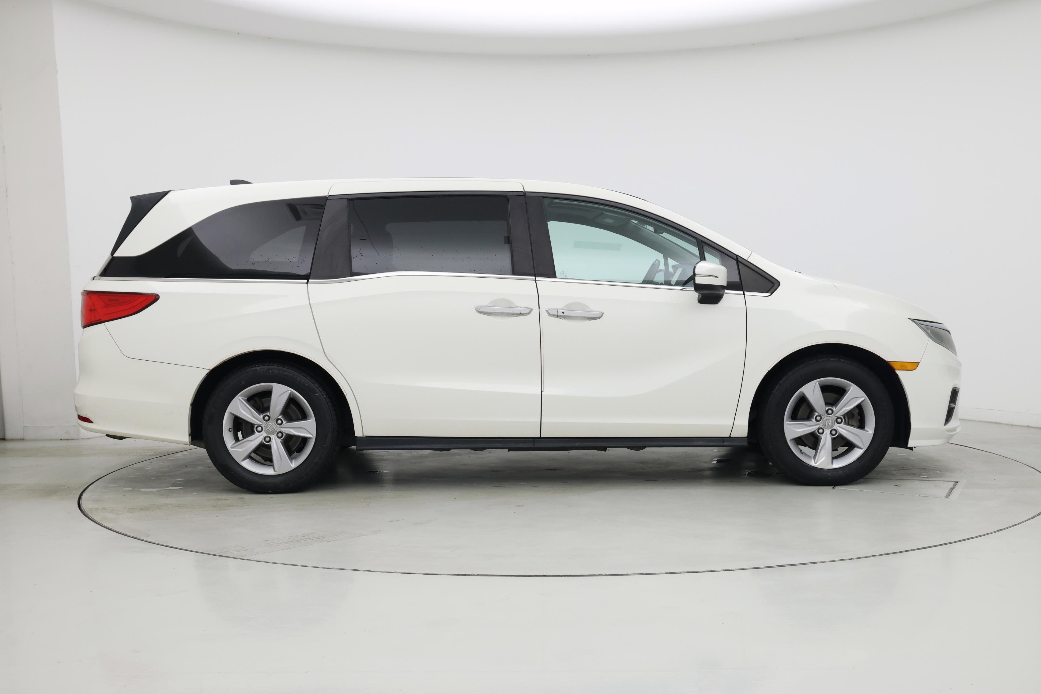 Thumbnail: 2019 Honda Odyssey - 7