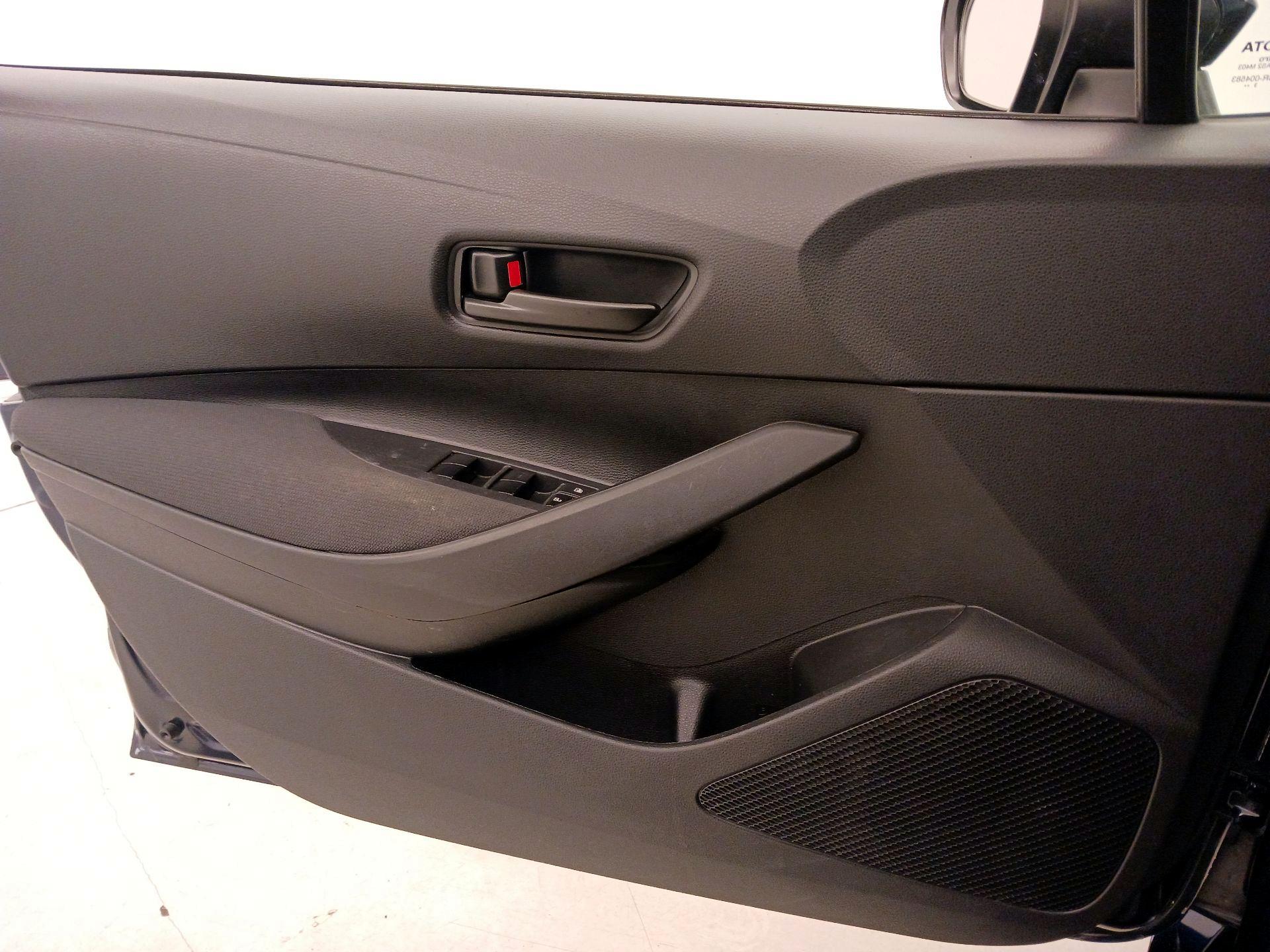 Thumbnail: 2024 Toyota Corolla - 12