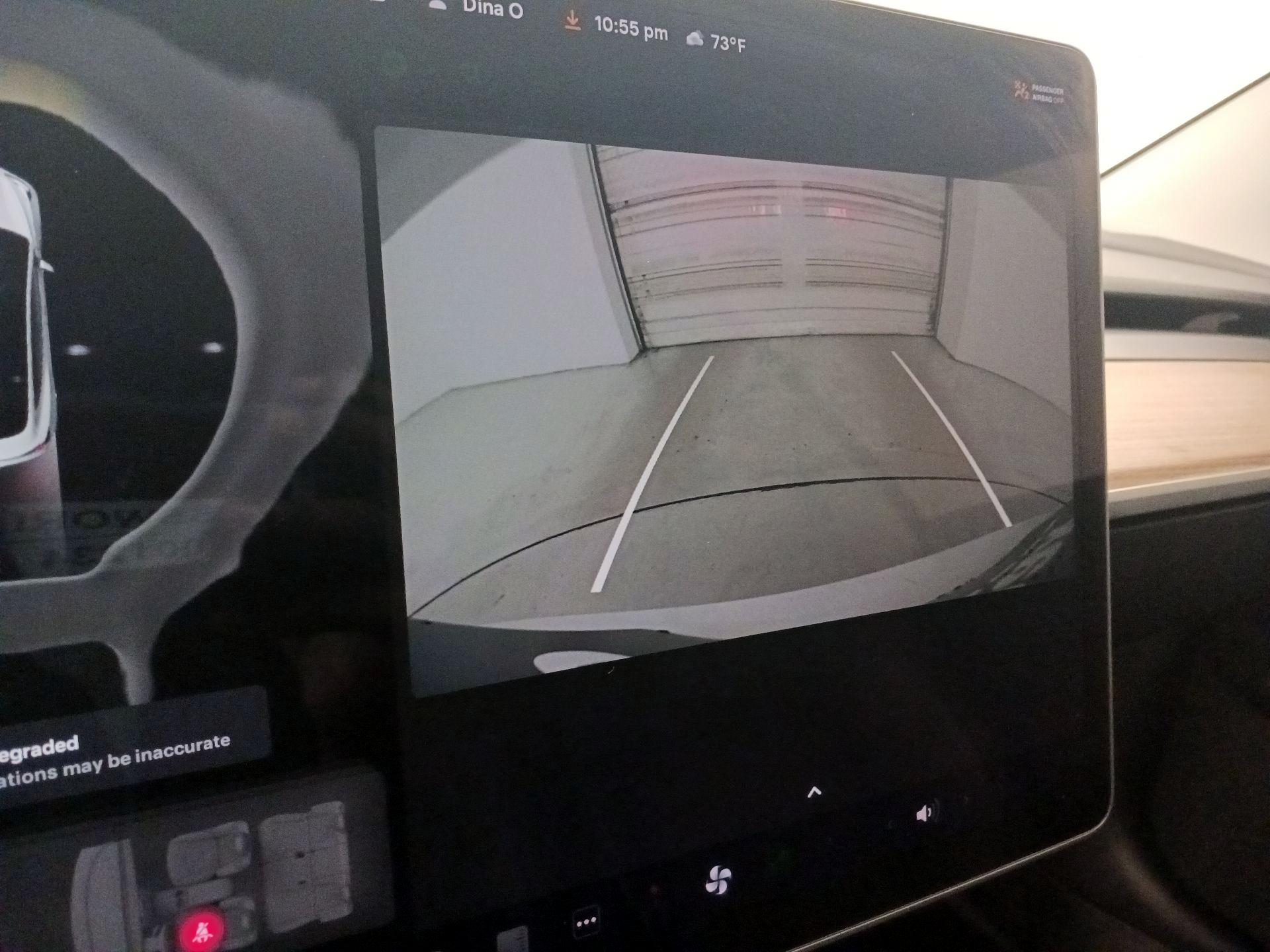 Thumbnail: 2023 Tesla Model 3 - 14