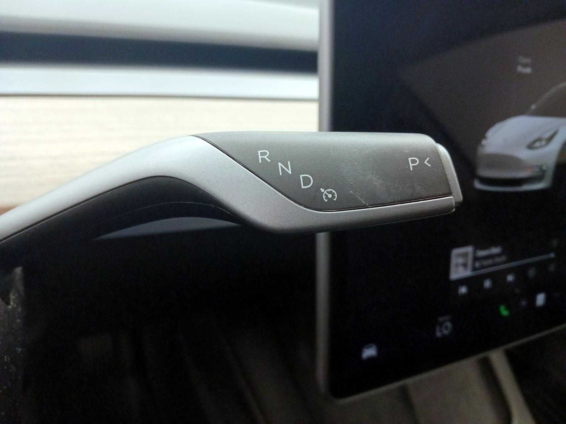 Thumbnail: 2023 Tesla Model 3 - 17
