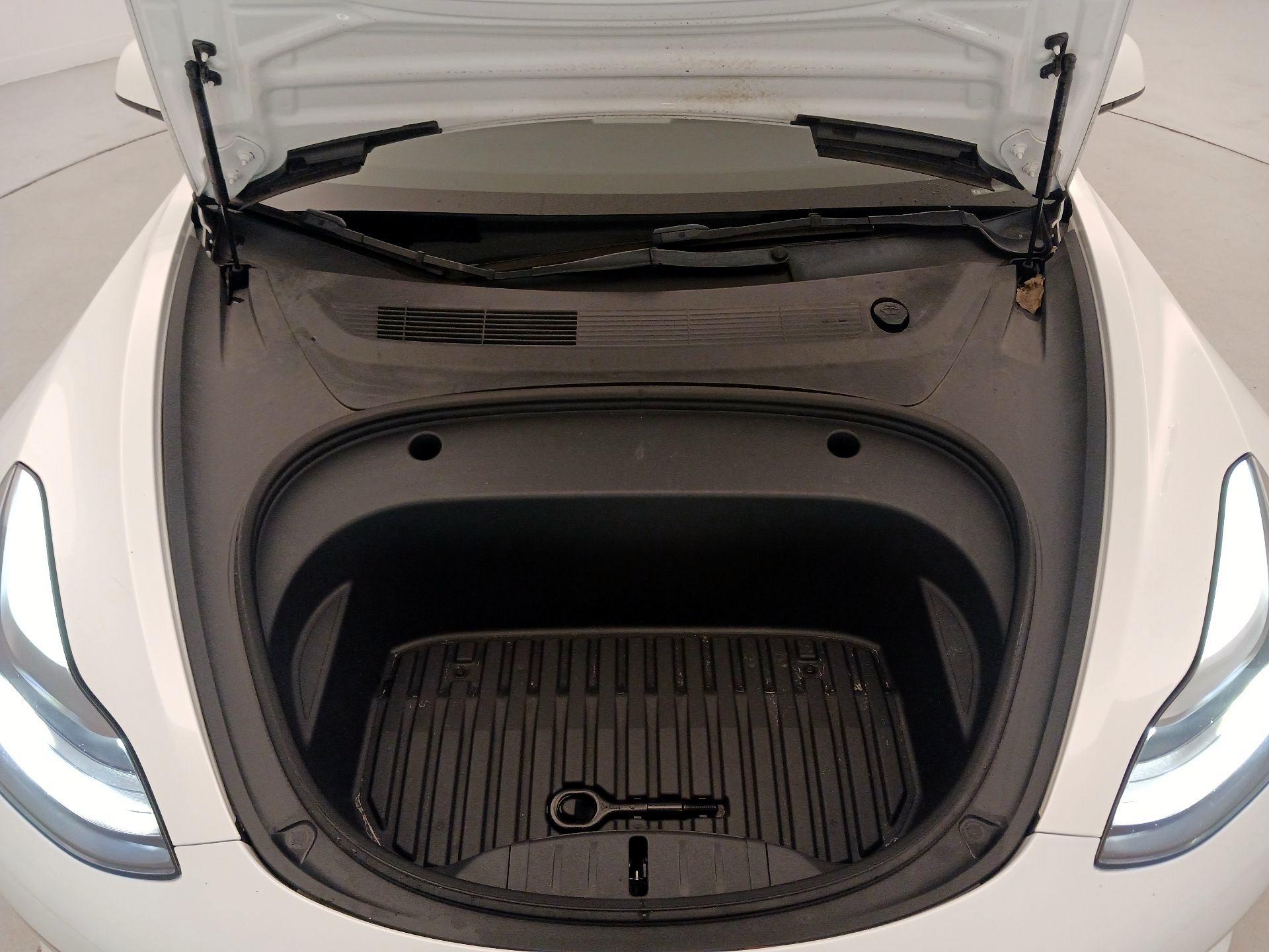 Thumbnail: 2023 Tesla Model 3 - 20