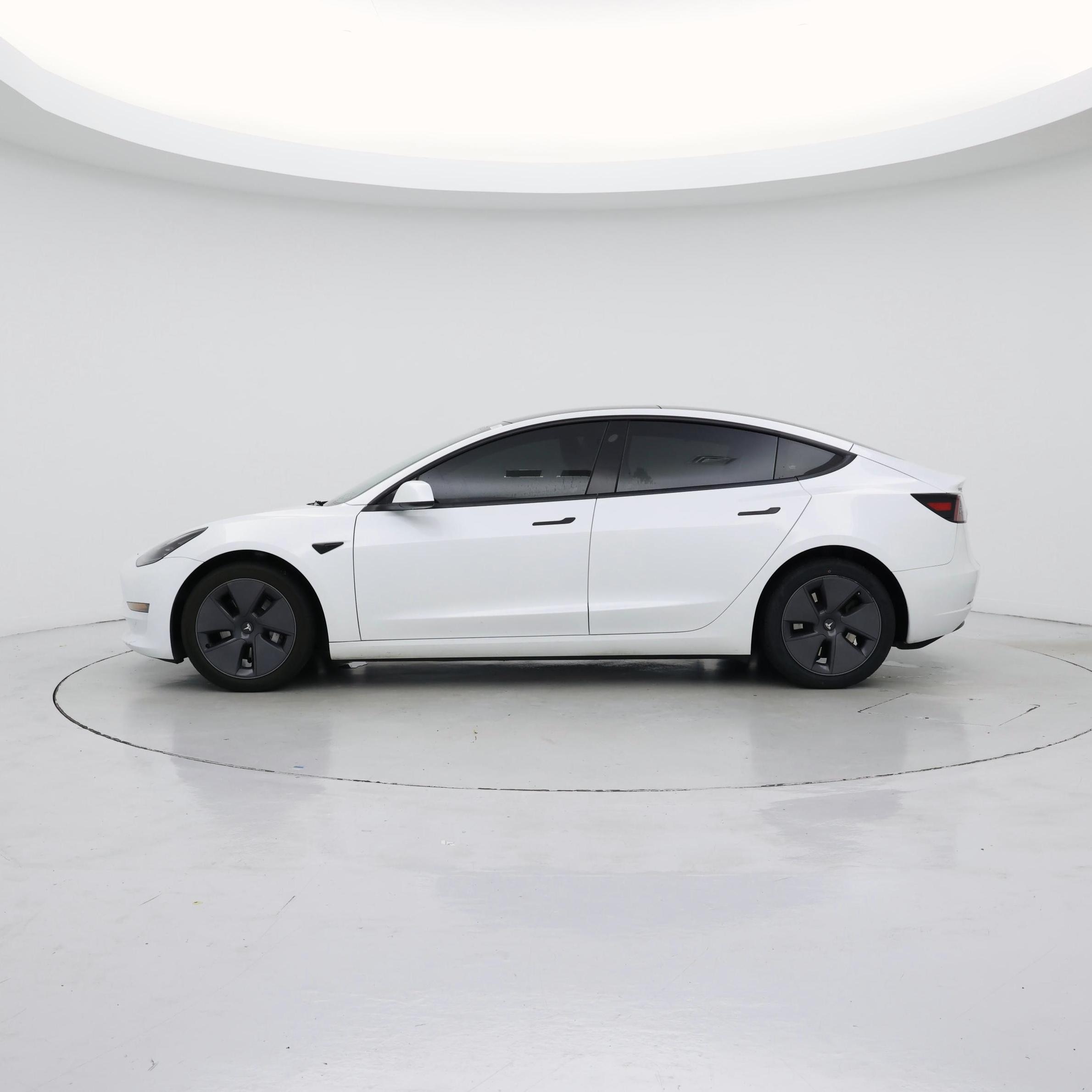 Thumbnail: 2023 Tesla Model 3 - 3
